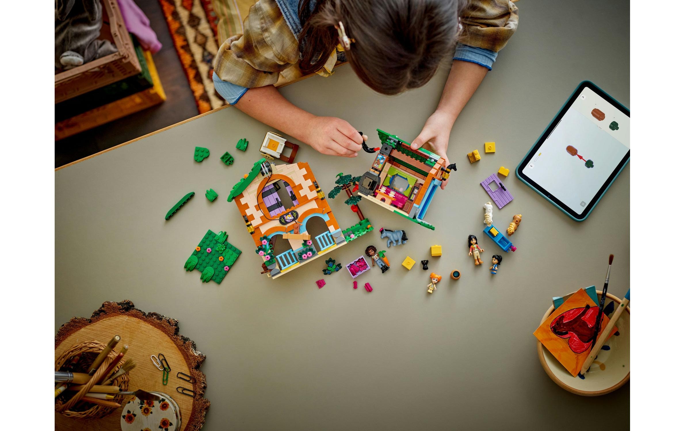 LEGO® Spielbausteine »Friends Ponyhof & Stall 42654«, (727 St.)