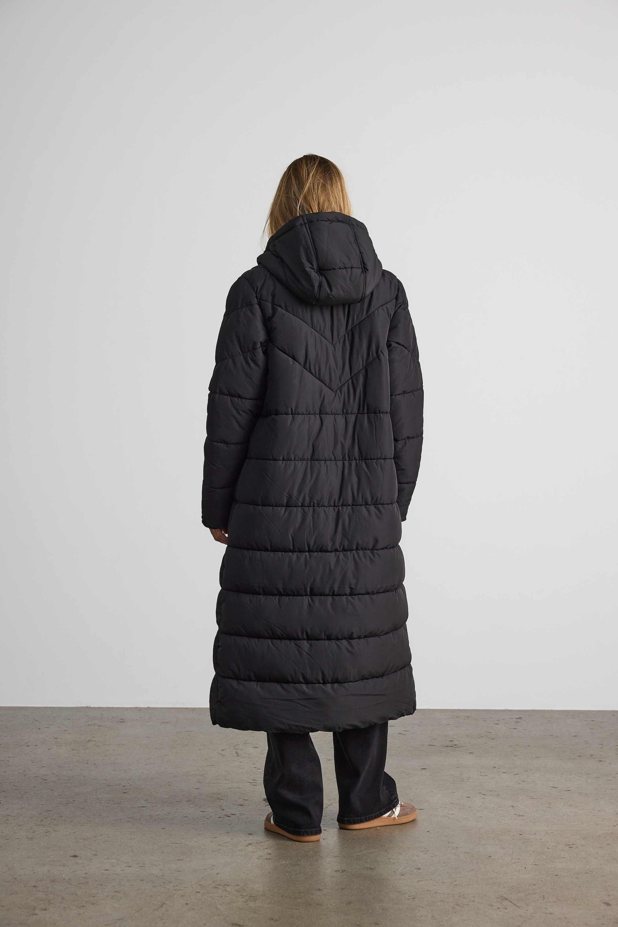 Noisy may Steppmantel »NMDALCON L/S X-LONG COAT NOOS FWD«