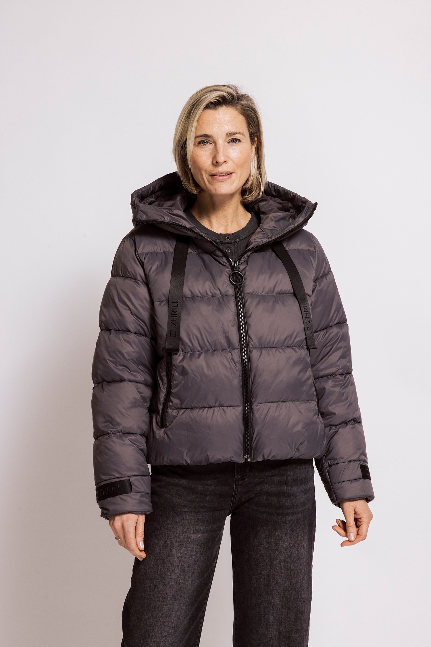 Image of Zhrill Steppjacke "ASLI" mit Kapuze mit Kapuze / Reissverschluss und Stehkragen