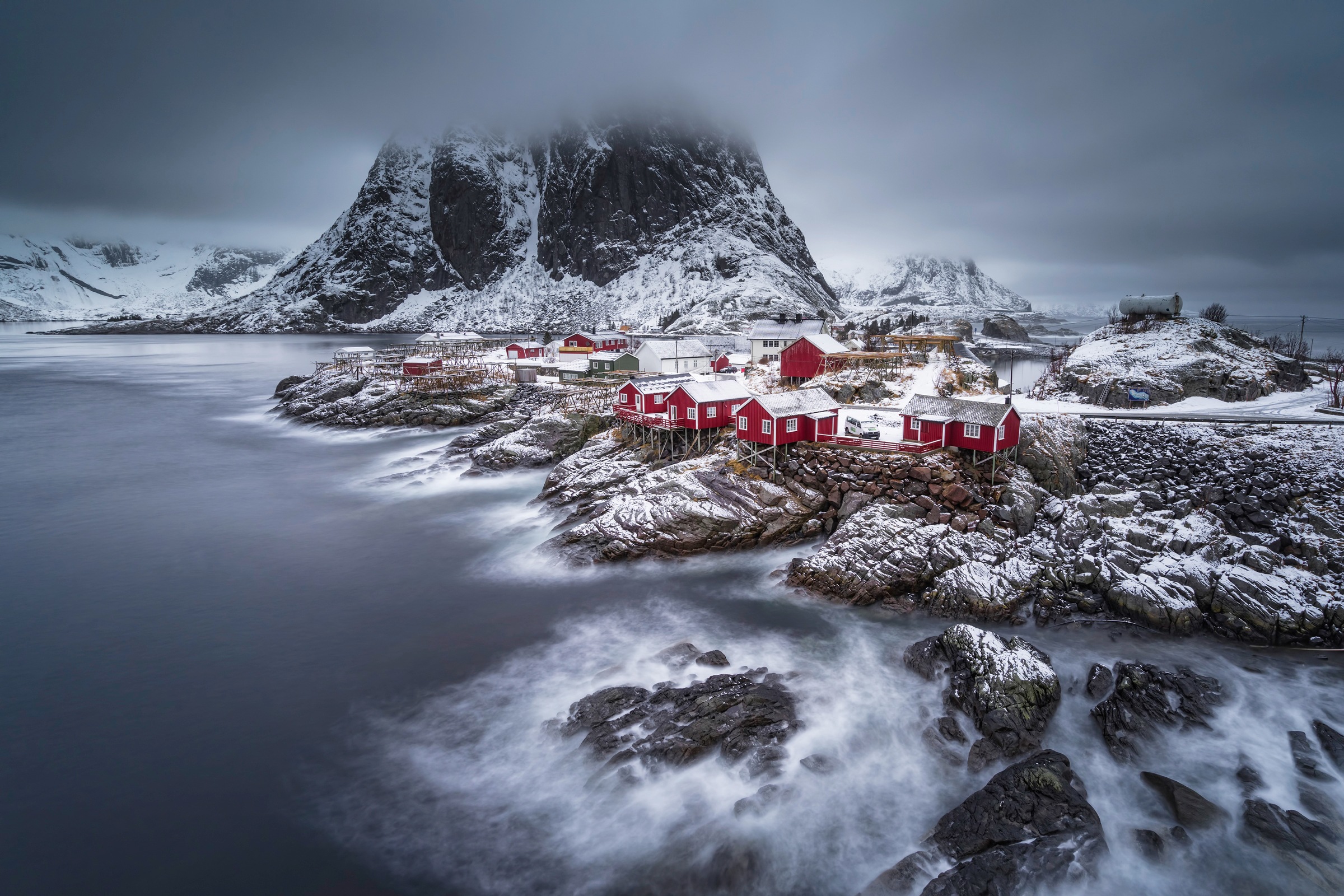 Image of Papermoon Fototapete »Photo-Art ANDY CHAN, WINTER-LOFOTEN-INSELN«, Vliestapete, hochwertiger Digitaldruck, inklusive Kleister bei Ackermann Versand Schweiz