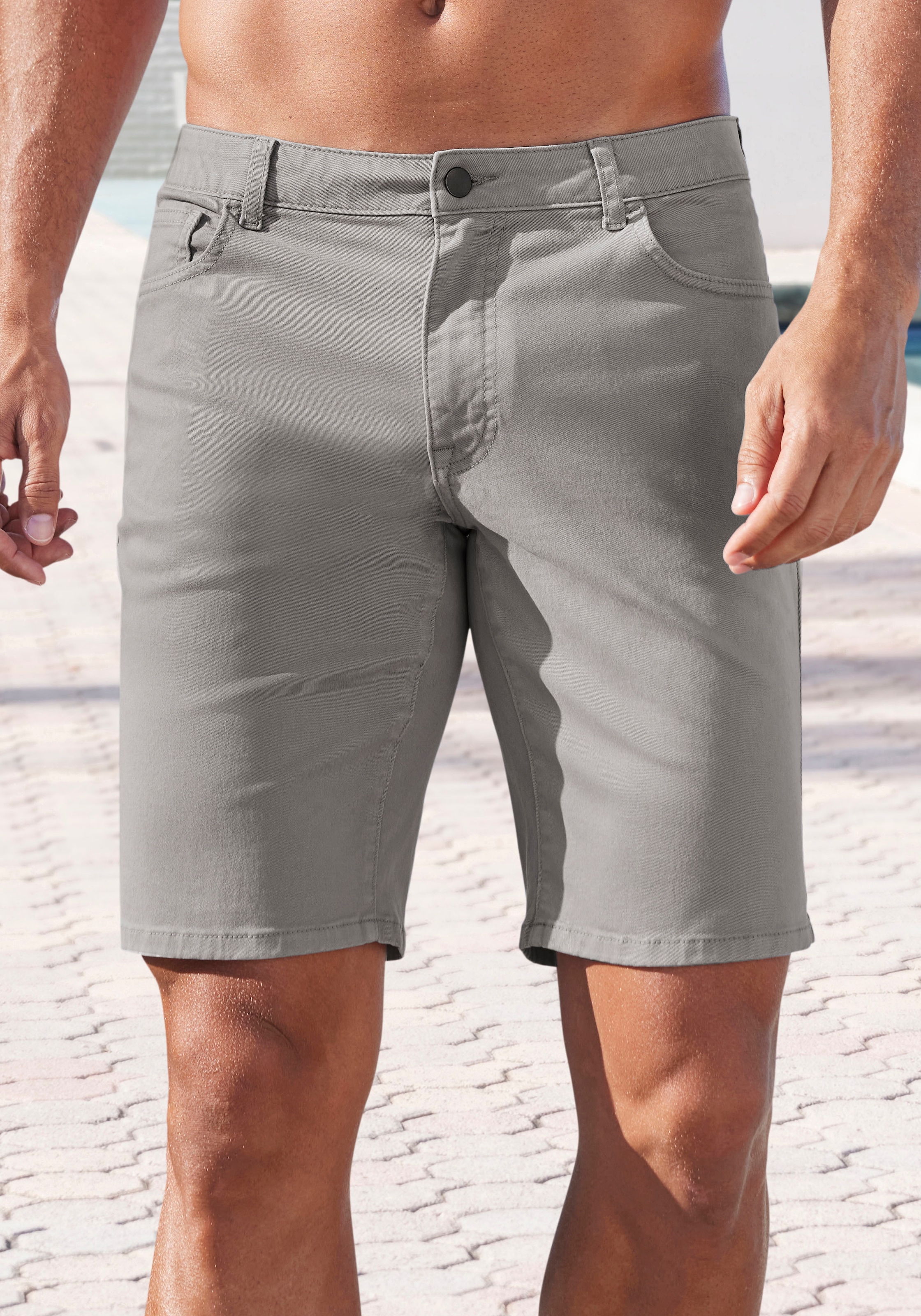 Bermudas, 5-Pocket kurze Jeans Hose aus elastischer Denim-Qualität
