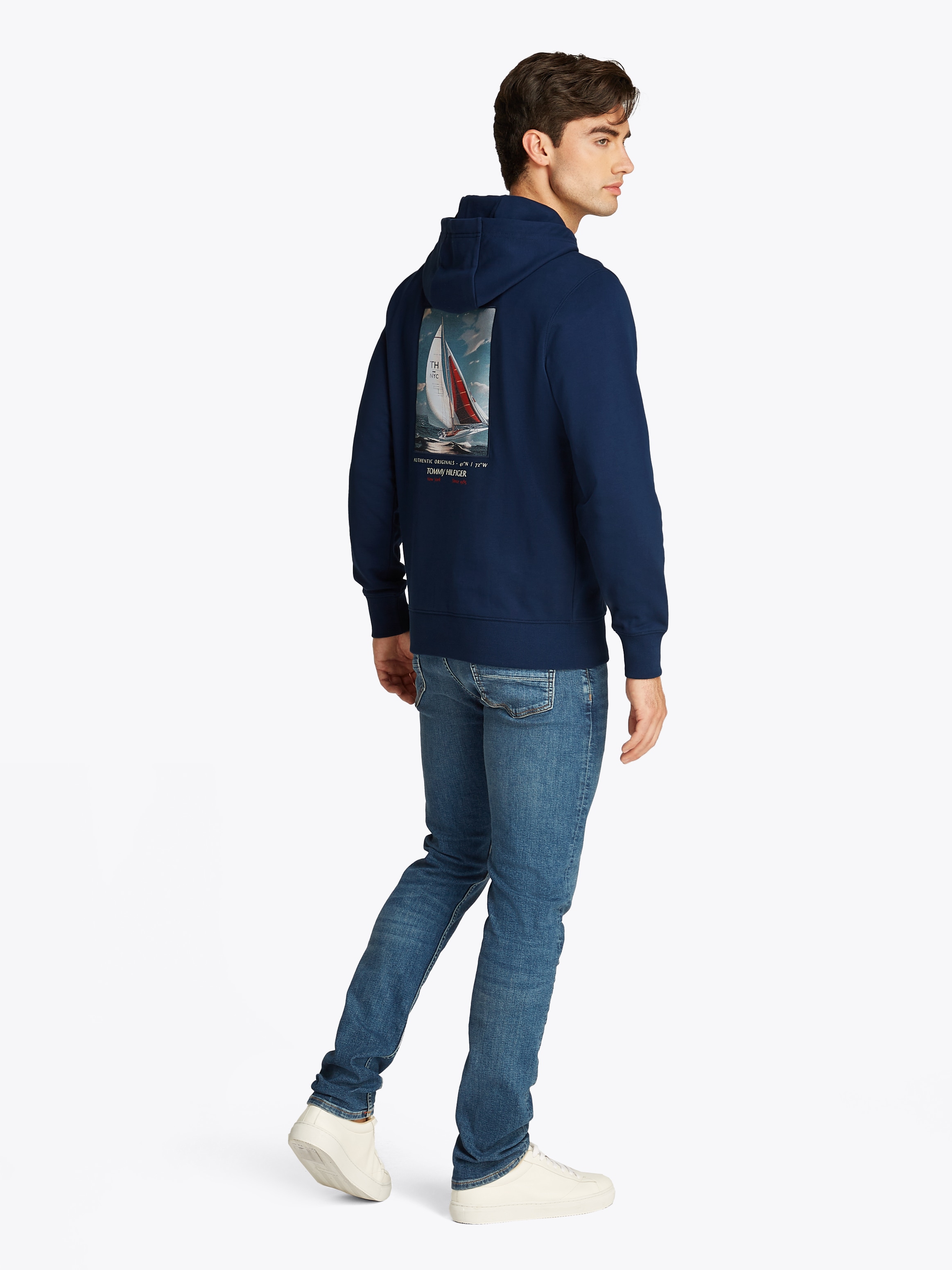 Tommy Hilfiger Kapuzensweatshirt »HILFIGER COLOR PHOTO PRT HOODIE«, mit grossem Fotoprint auf dem Rücken
