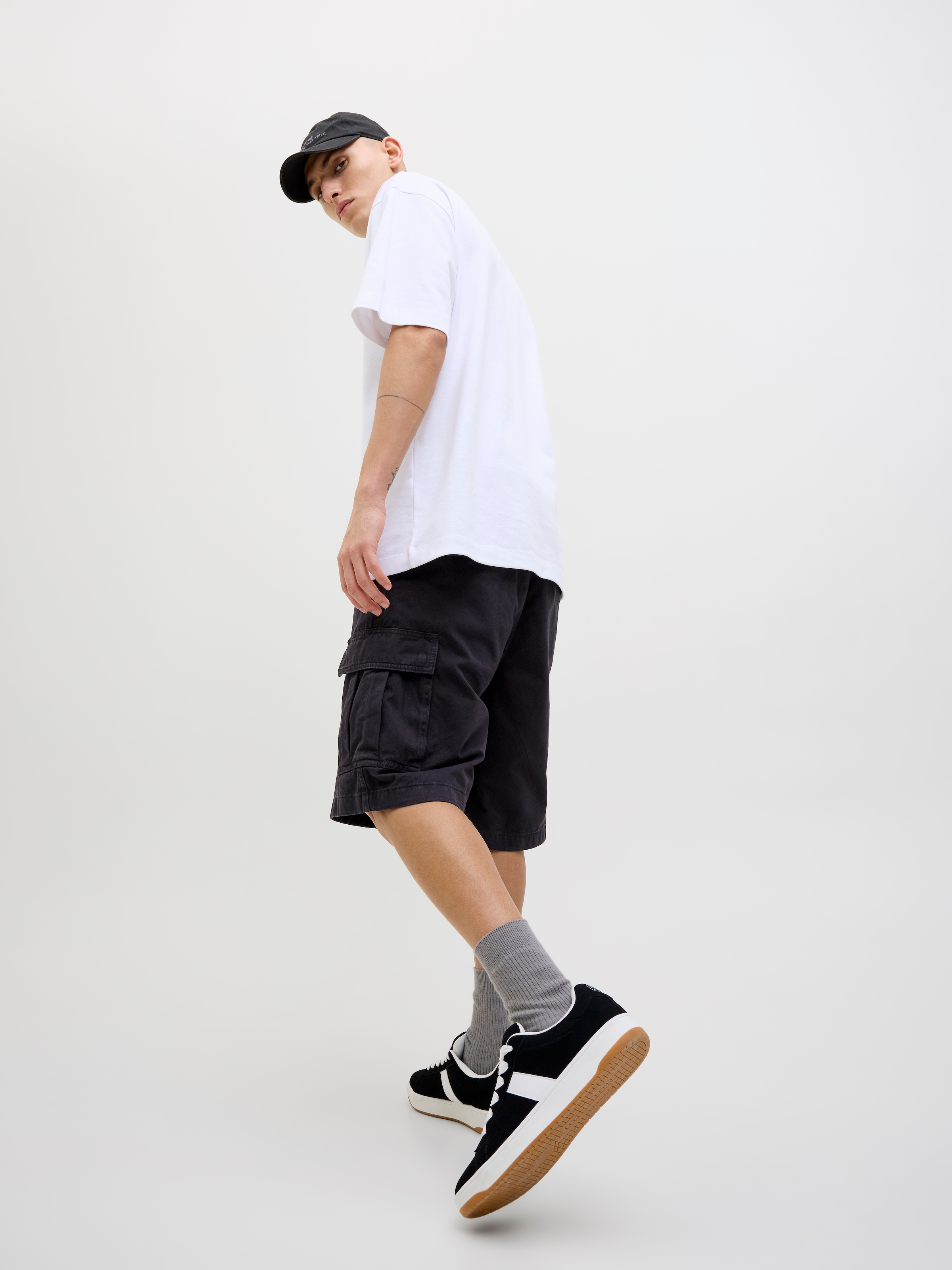Jack & Jones Cargoshorts »JPSTKARL AVERY CARGO SHORTS LNG«