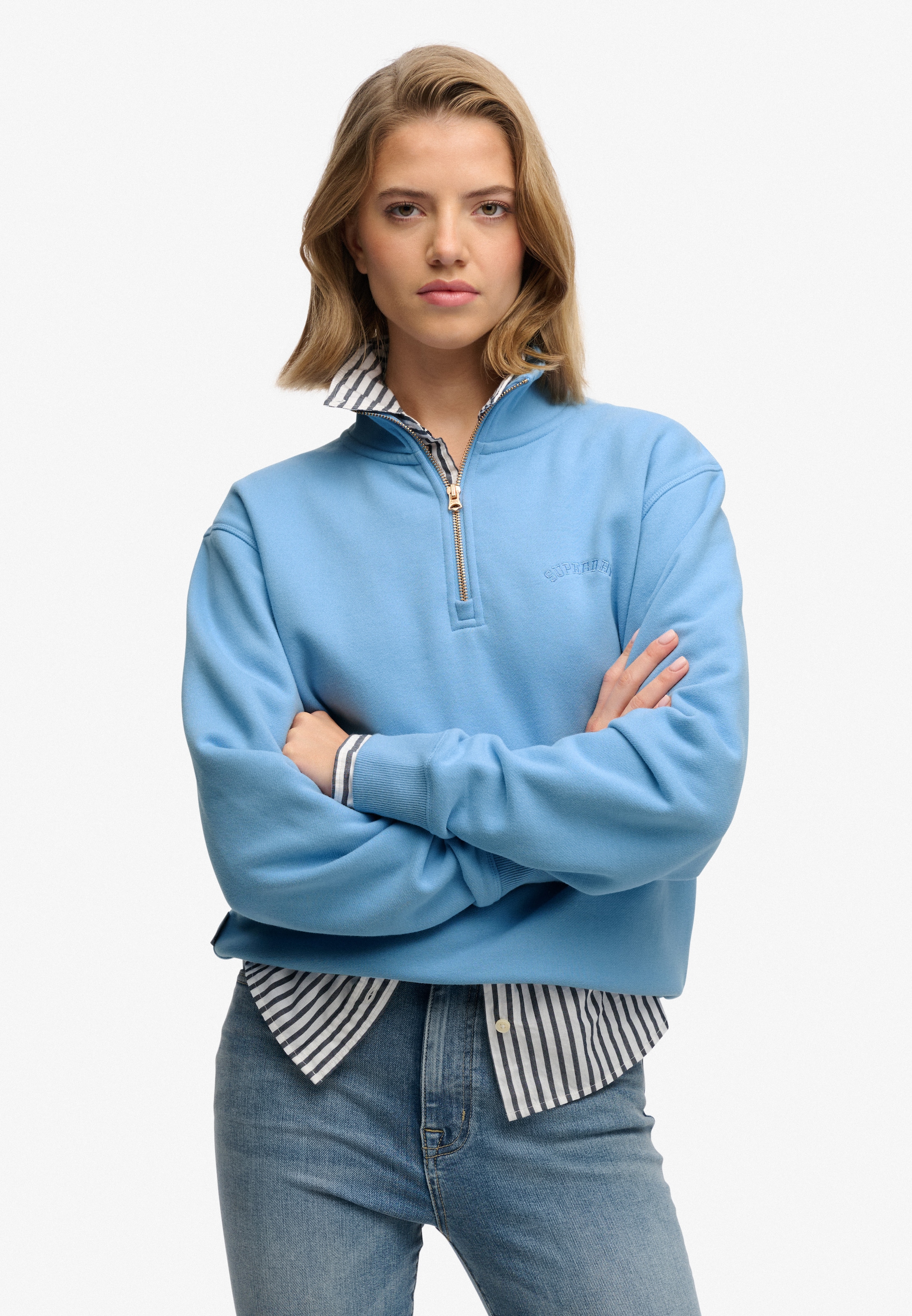 Image of Superdry Sweatshirt "ESSENTIAL LOGO EMB HALF ZIP"