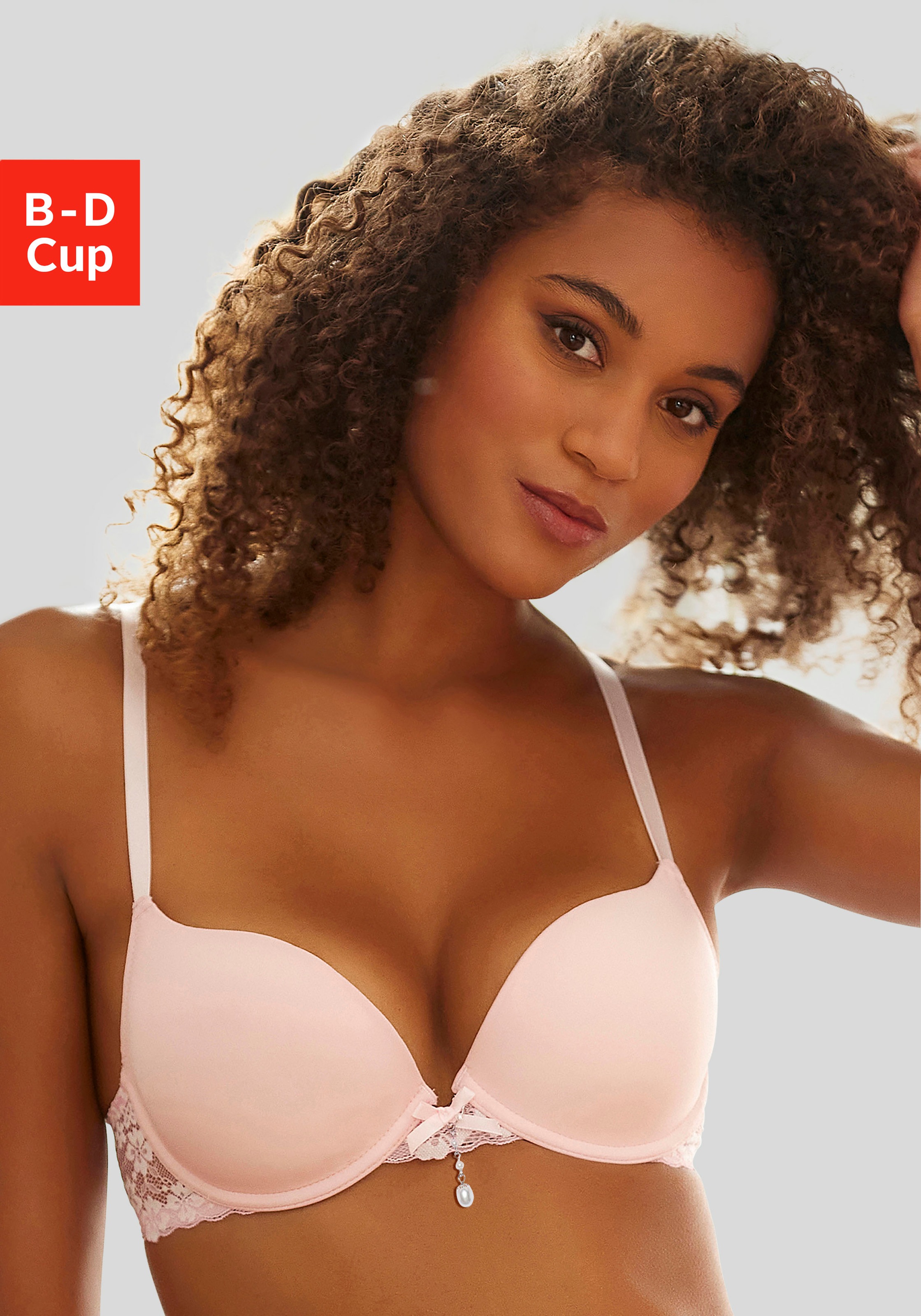 Image of LASCANA Schalen-BH, mit hübschen Spitzendetails und Perlenaccessoire, sexy Dessous bei Ackermann Versand Schweiz