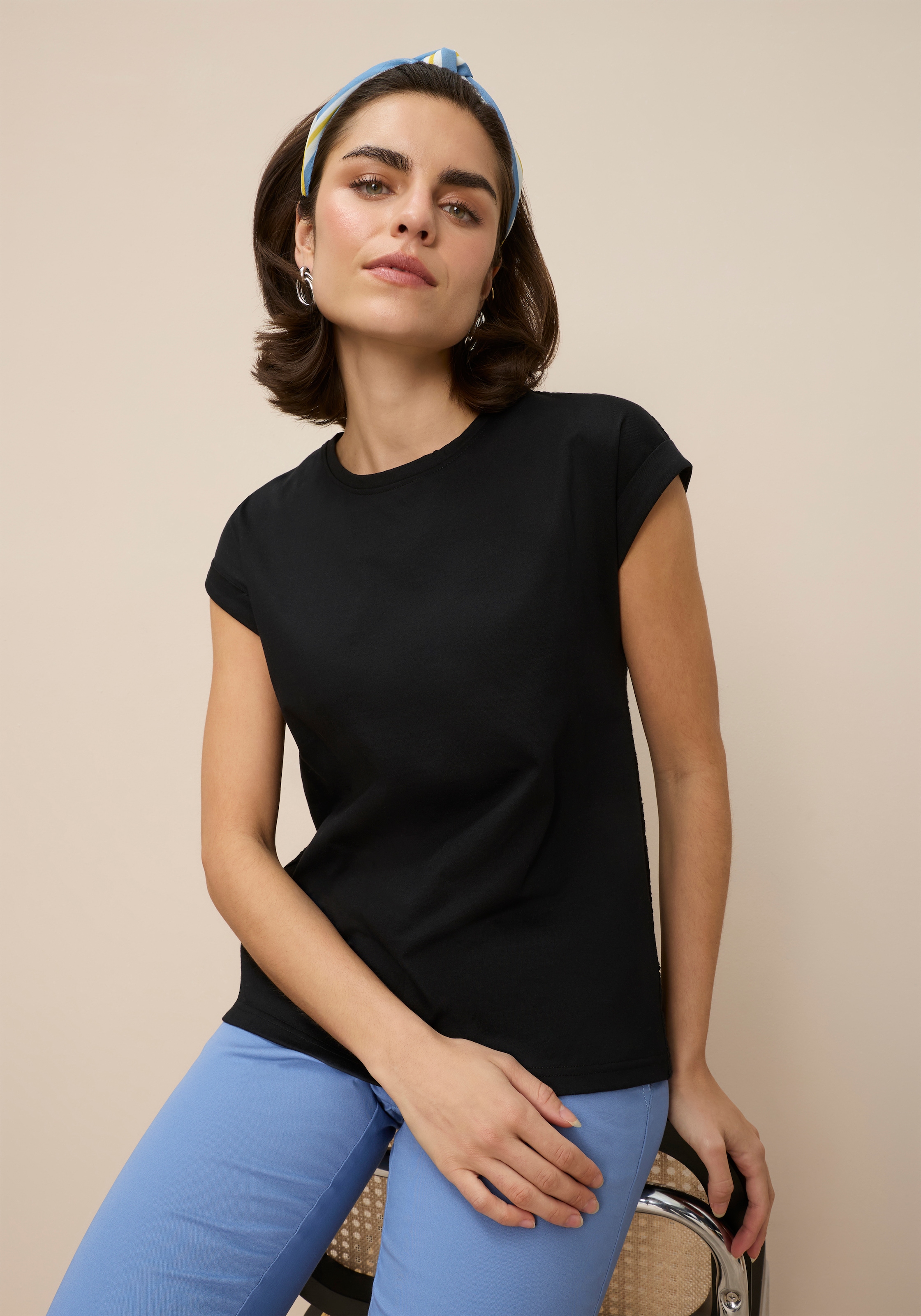 Tamaris Spitzenshirt mit femininer Lochstickerei, femininer Stil