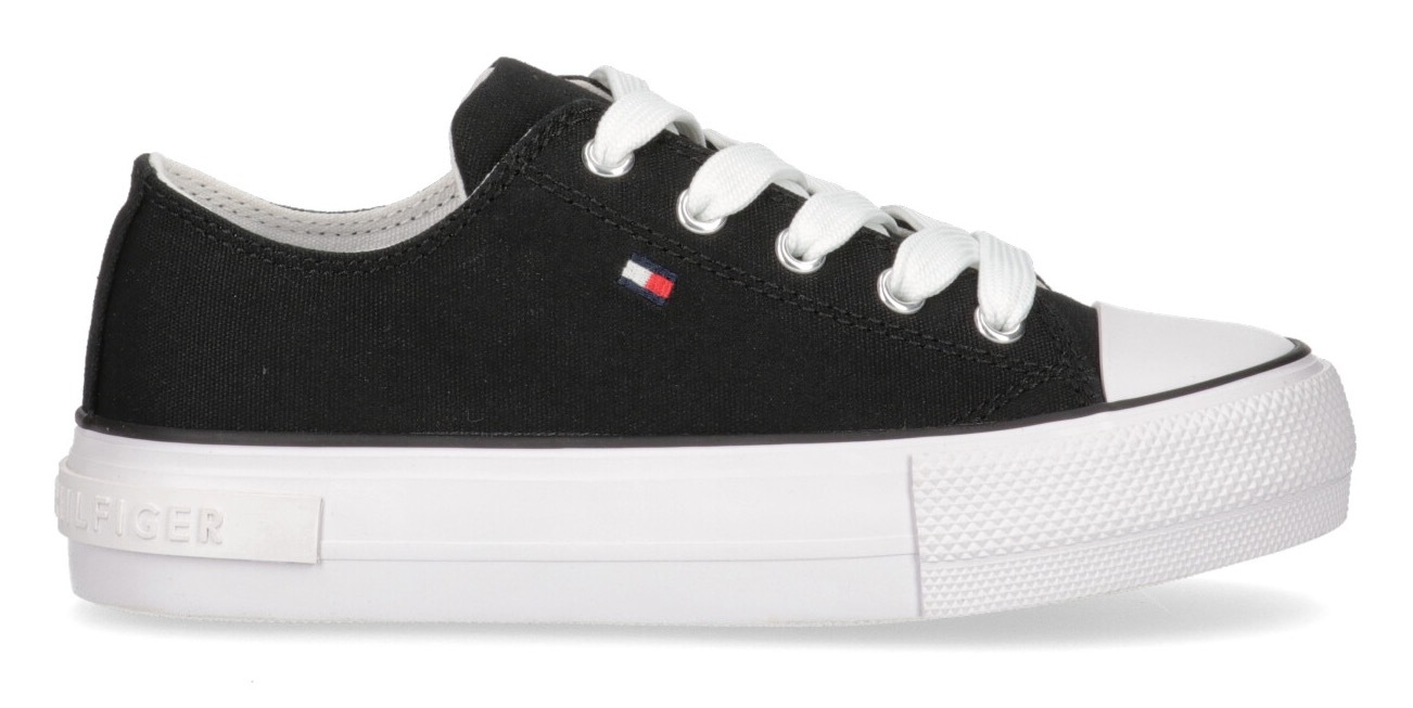 Image of Tommy Hilfiger Sneaker »LOW CUT LACE-UP SNEAKER«, mit gesticker Logoflag bei Ackermann Versand Schweiz