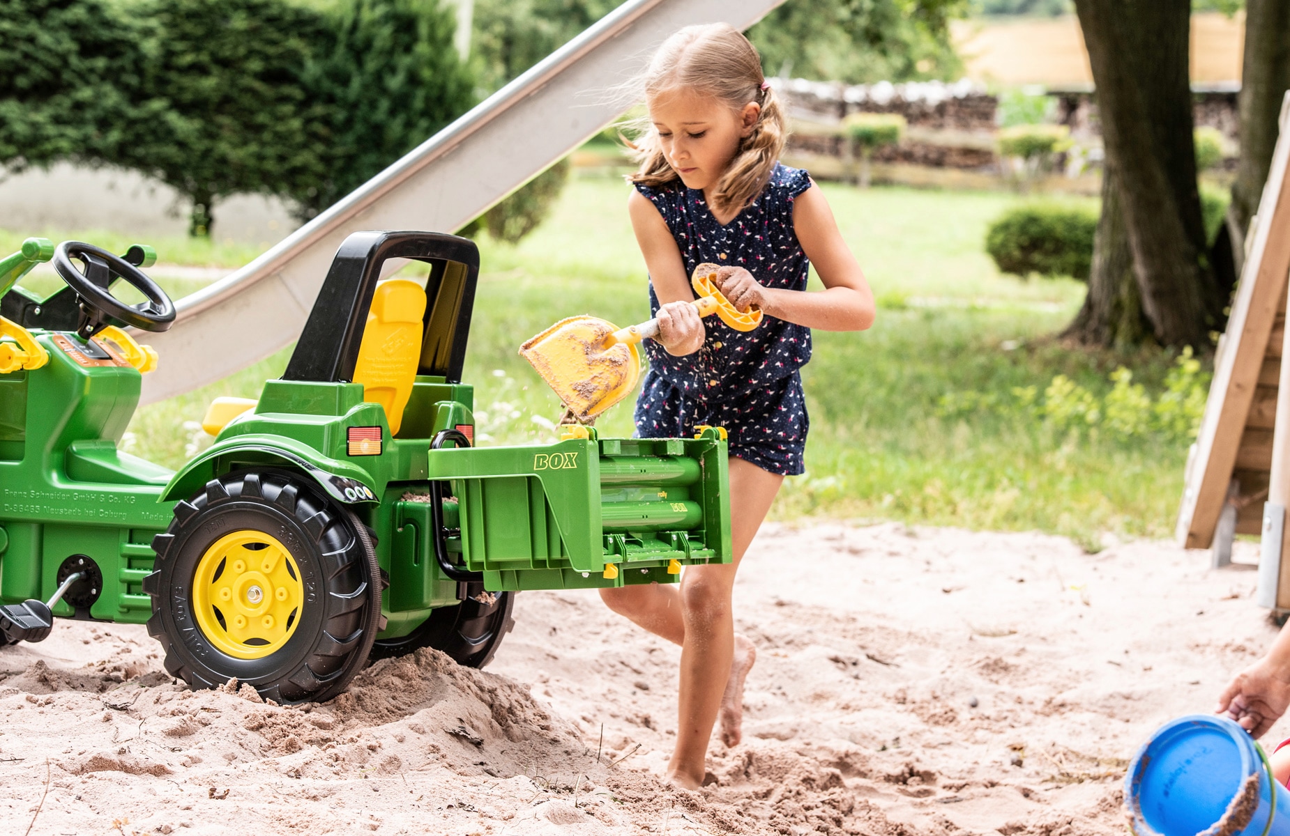 Rolly Toys Kinderfahrzeug-Anhänger, Anhängerbox für Tretfahrzeug