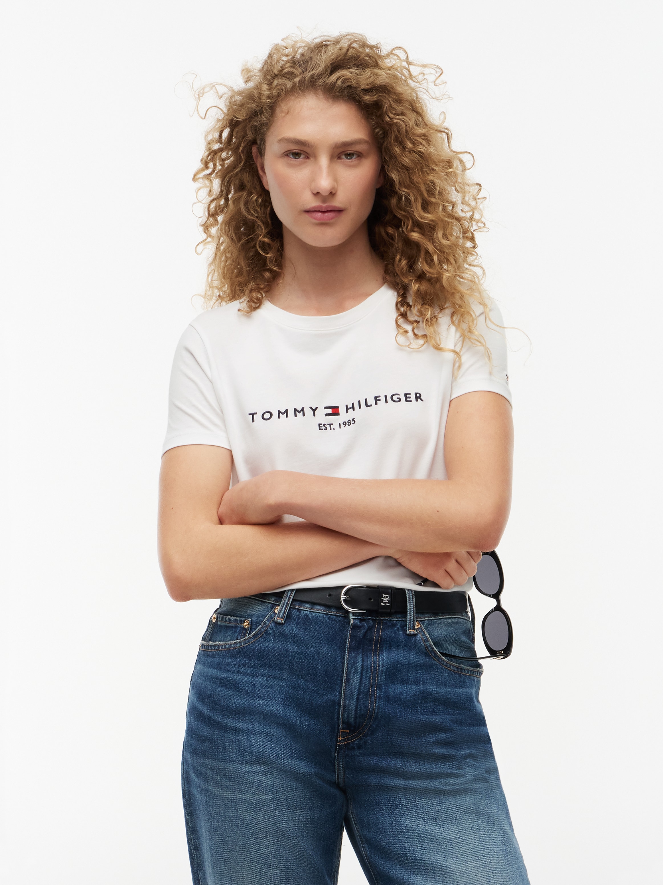 Image of Tommy Hilfiger Rundhalsshirt "HERITAGE HILFIGER C-NK REG TEE" mit gesticktem Tommy Hilfiger Linear Logo-Schriftzug
