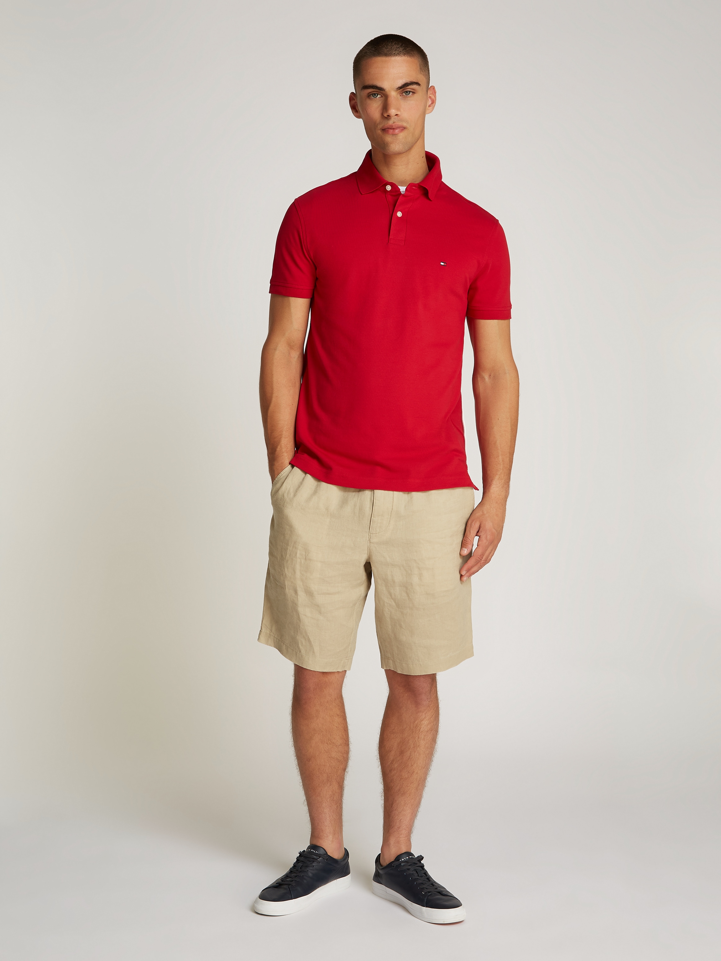 Tommy Hilfiger Poloshirt »1985 SLIM POLO mit Stickerei und Piqué-Qualität«, unifarben, casual, slim fit, Baumwollmix, Polokragen