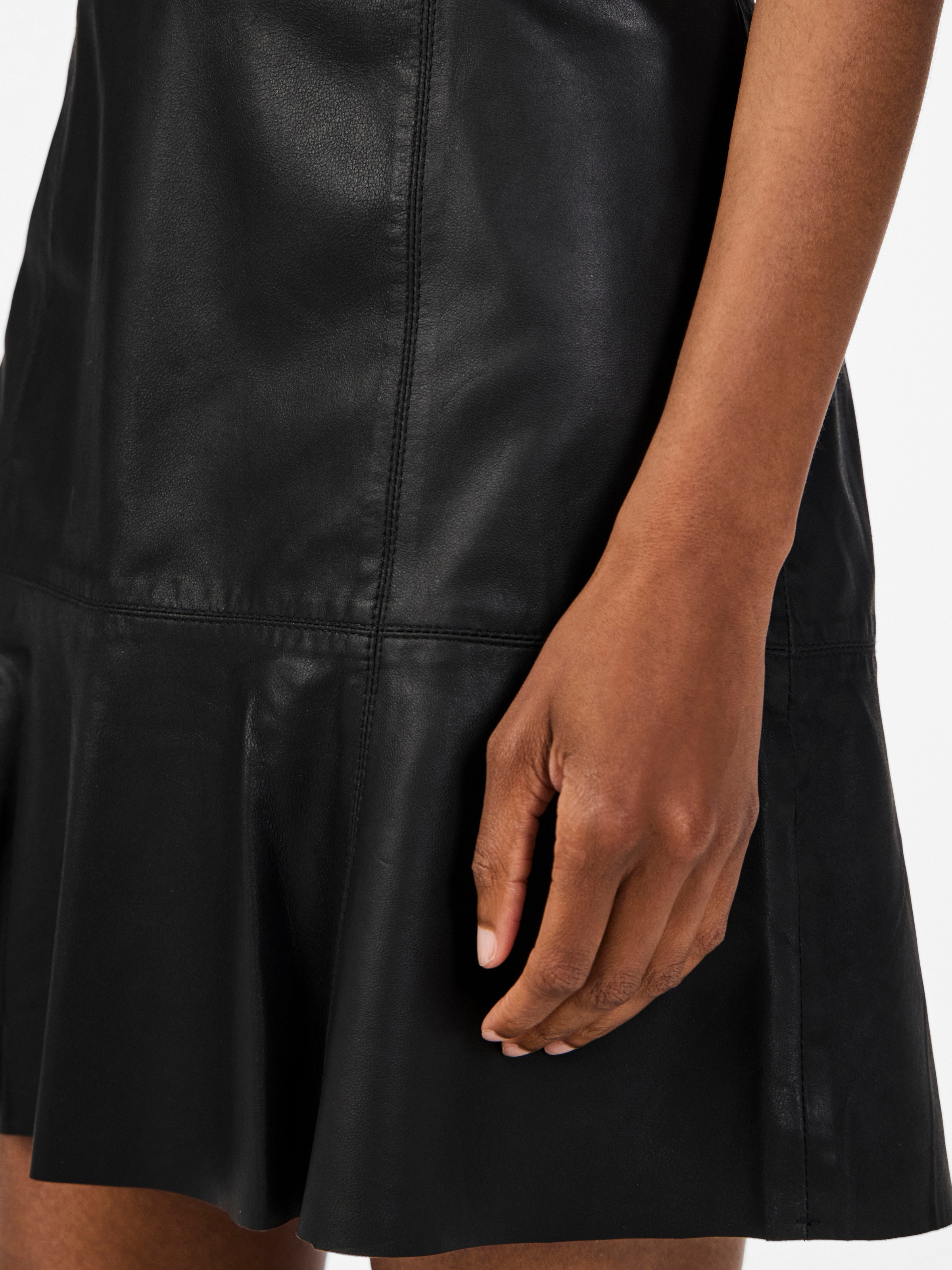 Y.A.S Lederrock »YASCOLLY MW NAPLON LEATHER SKIRT NOOS«
