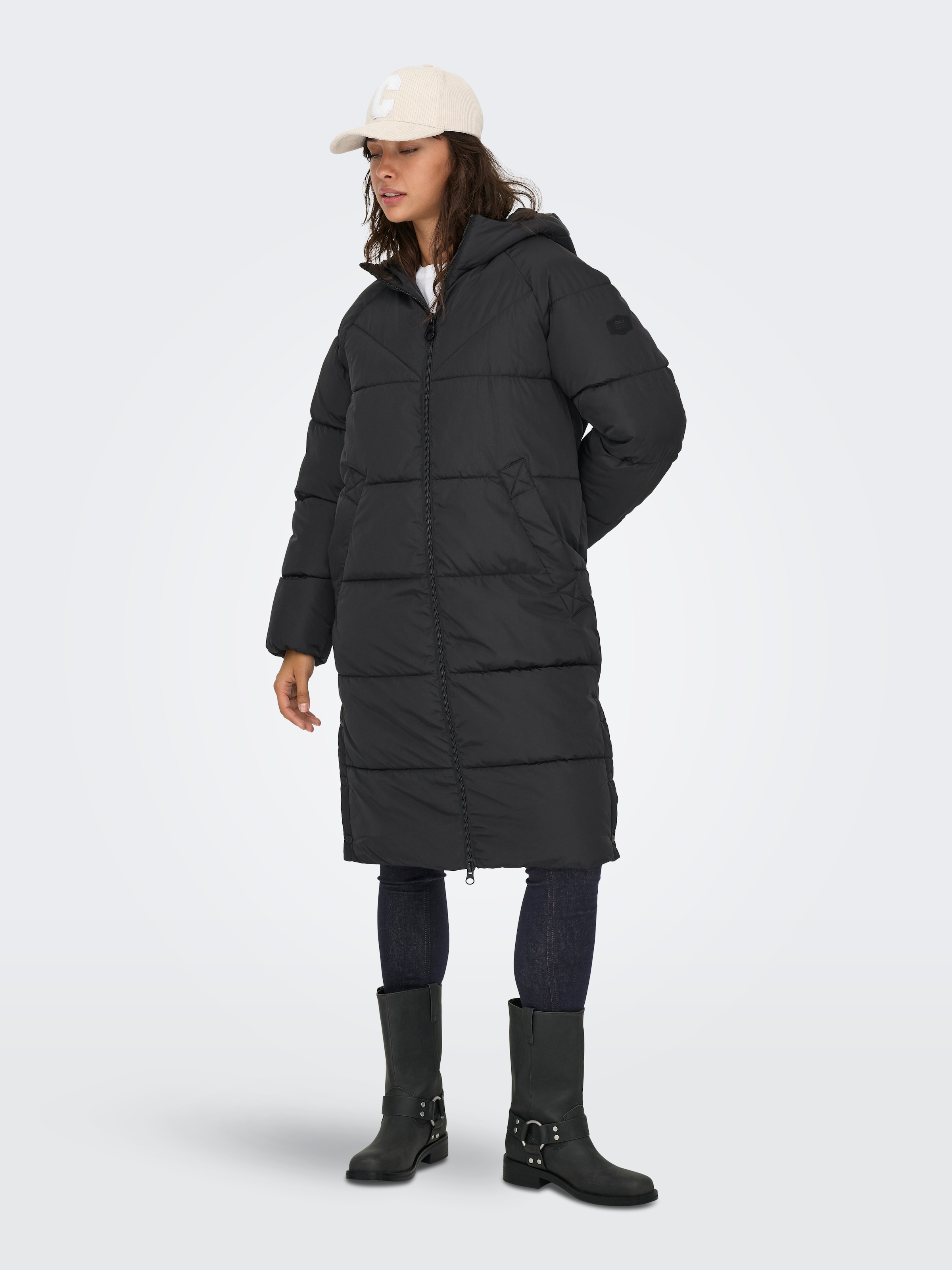 ONLY Manteau matelassé »ONLAMAND – Langer Puffercoat mit 2-Wege-Reissverschluss« lässig geschnitten, modisch, Steppware, Materialmix, hochschliessend