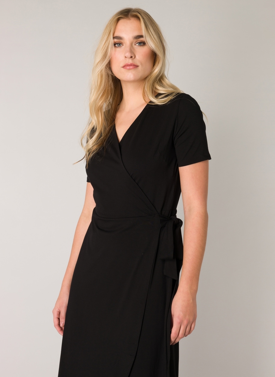 Image of Base Level Wickelkleid "Yvie" In bequemer, elastischer Qualität