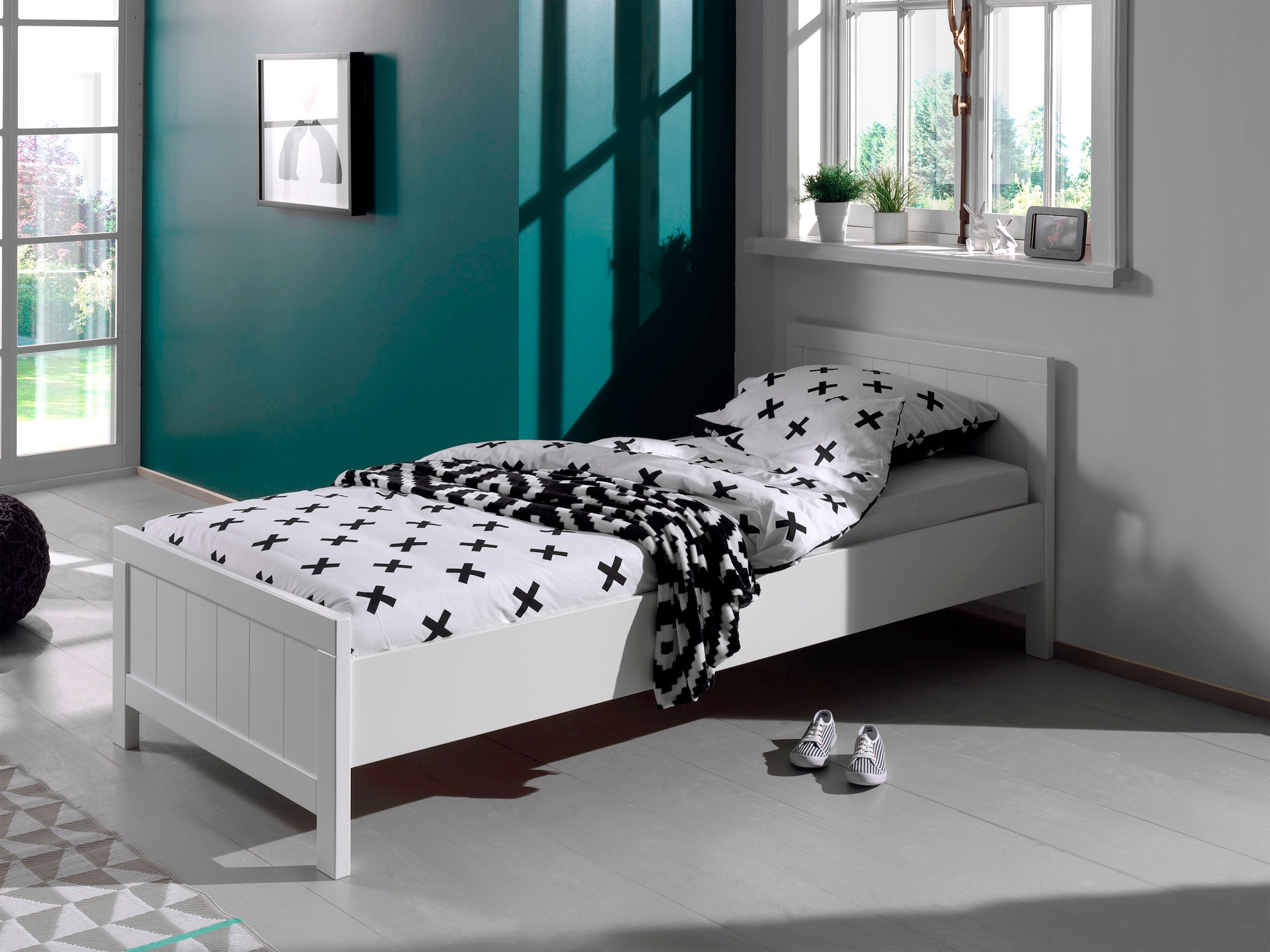 Vipack Einzelbett Made in Europe,  Einzelbett in Landaus Optik mit Liegefläche 90 x 200 cm, Weiss lackiert