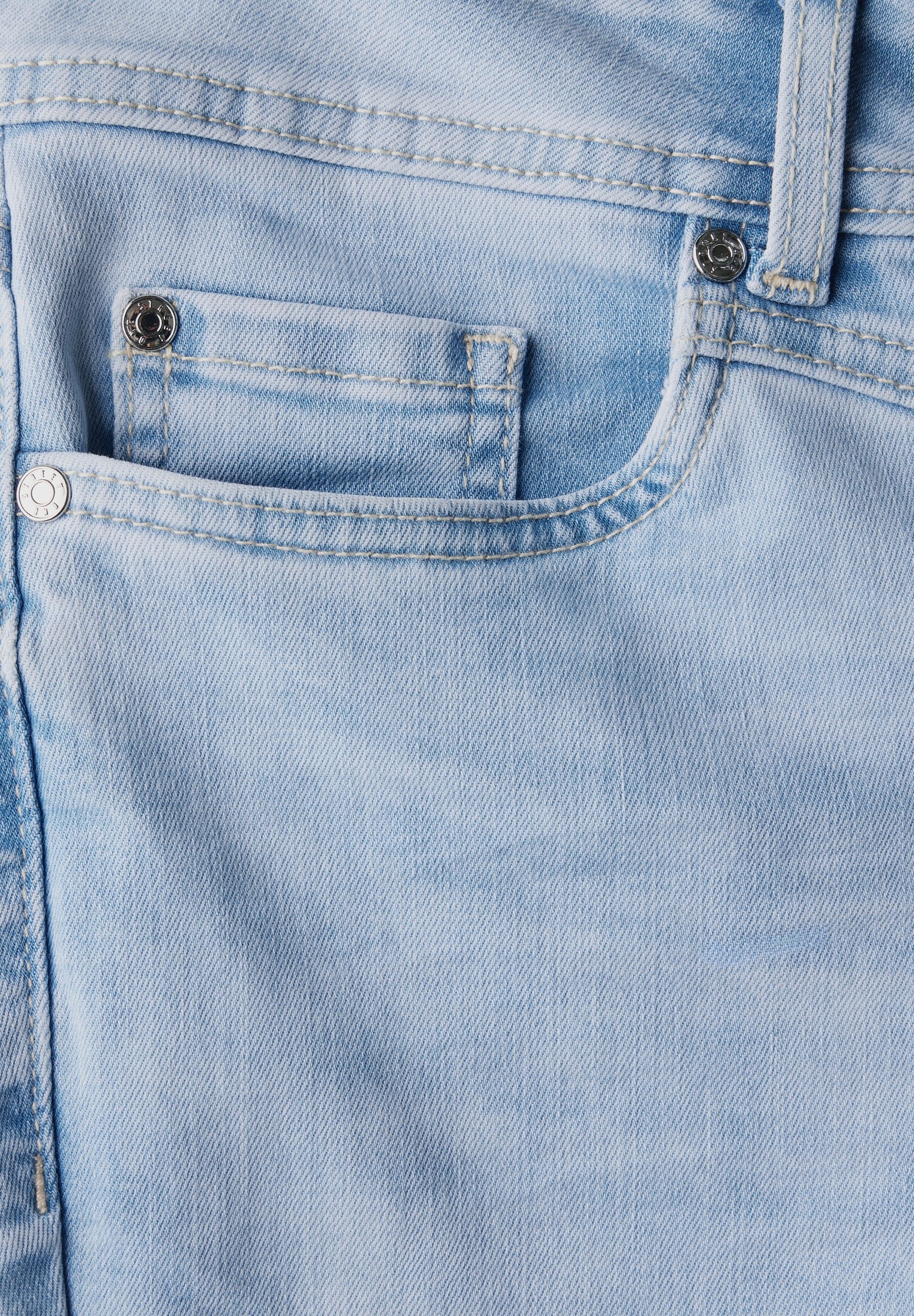 STREET ONE Slim-fit-Jeans »Style YORK«, im Five-Pocket Style