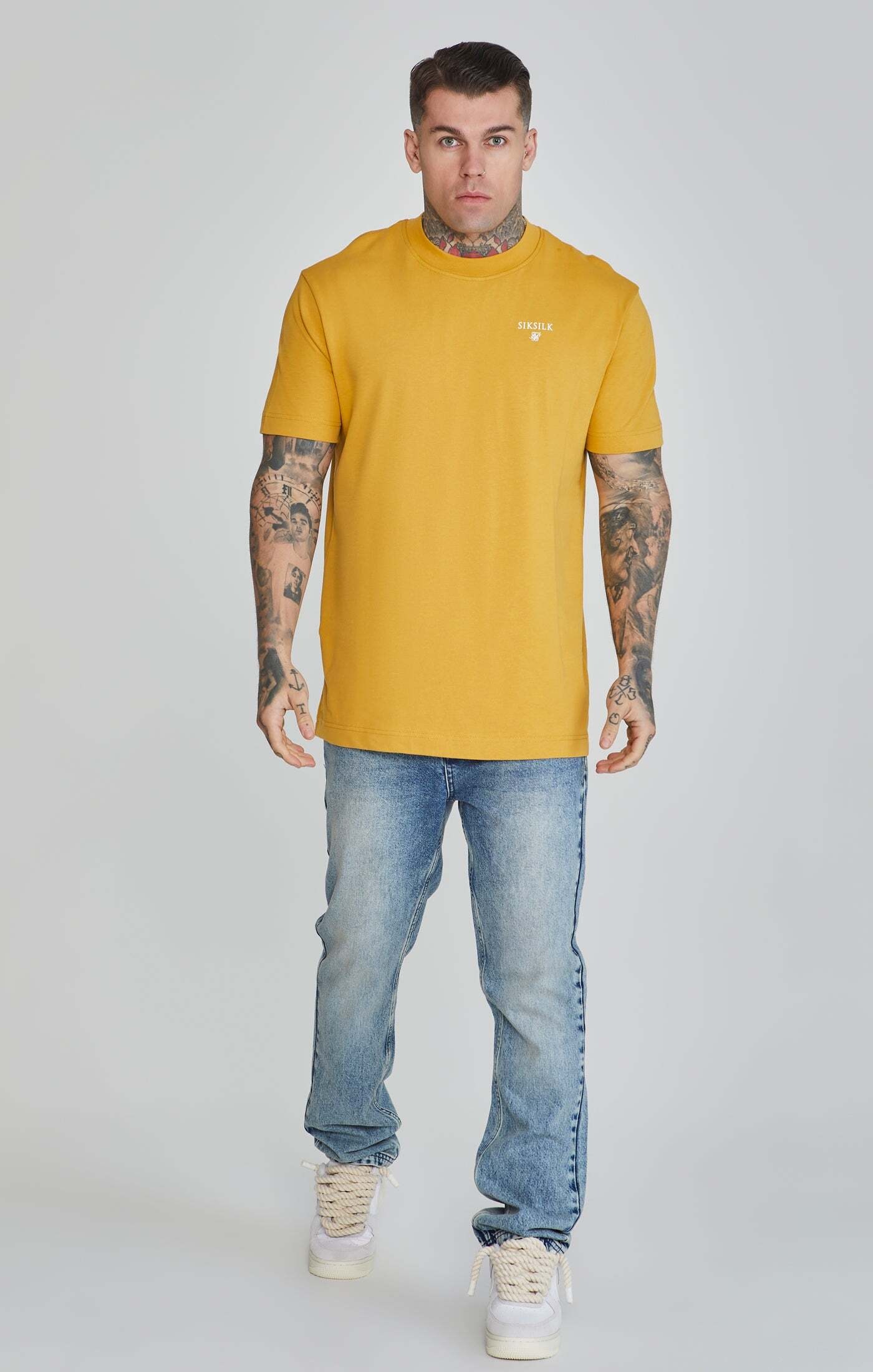 Image of Siksilk T-Shirt "Siksilk T-Shirt Graphic T-Shirt"
