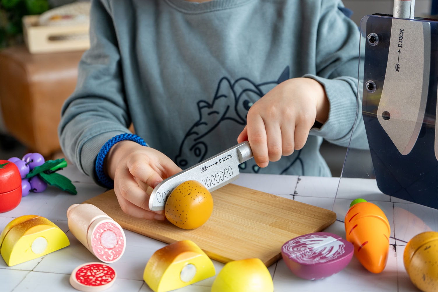 Tanner Spielbesteck »F. Dick Messer Set inkl. Messerblock« aus Holz, FSC® - schützt Wald