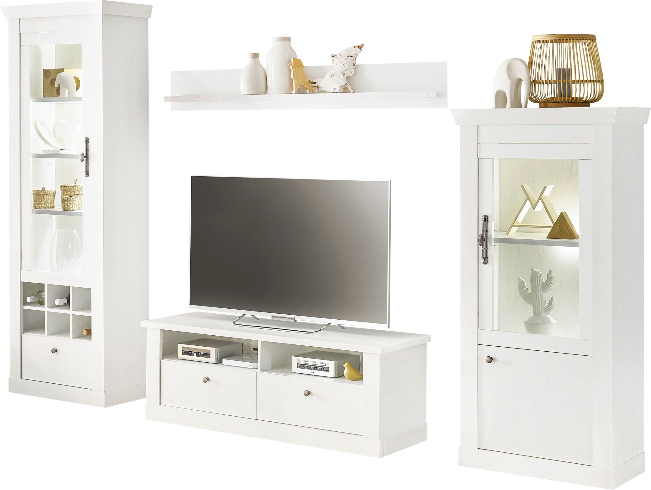 Home affaire Wohnwand »RAVENNA«, (4 St.), im romantischen Landhausstil, Griffe aus Metall, Softclose-Funktion