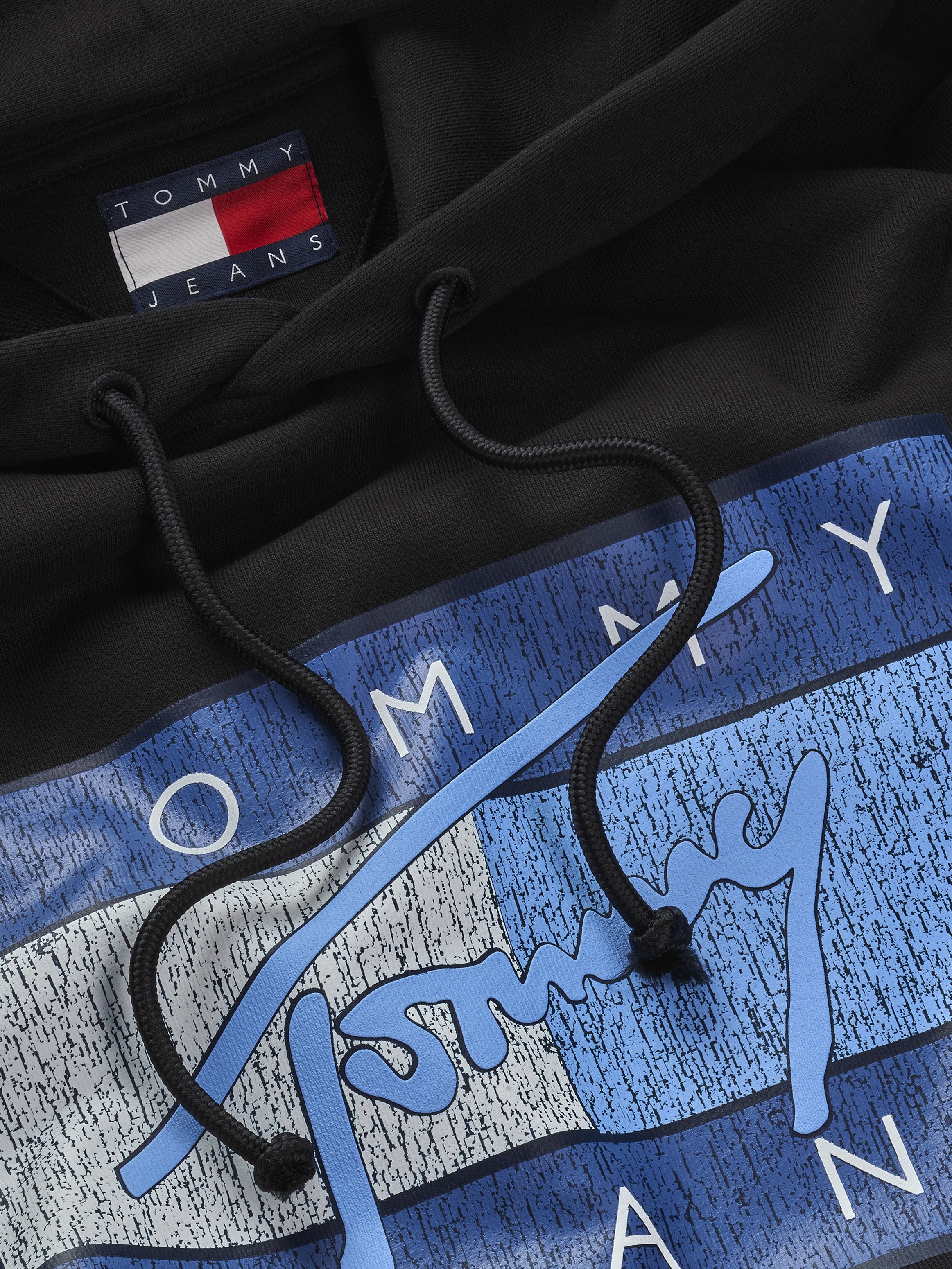 Tommy Jeans Hoodie »TJM REG DNA FLAG TWIST HOOD EXT«, mit grossem Logo