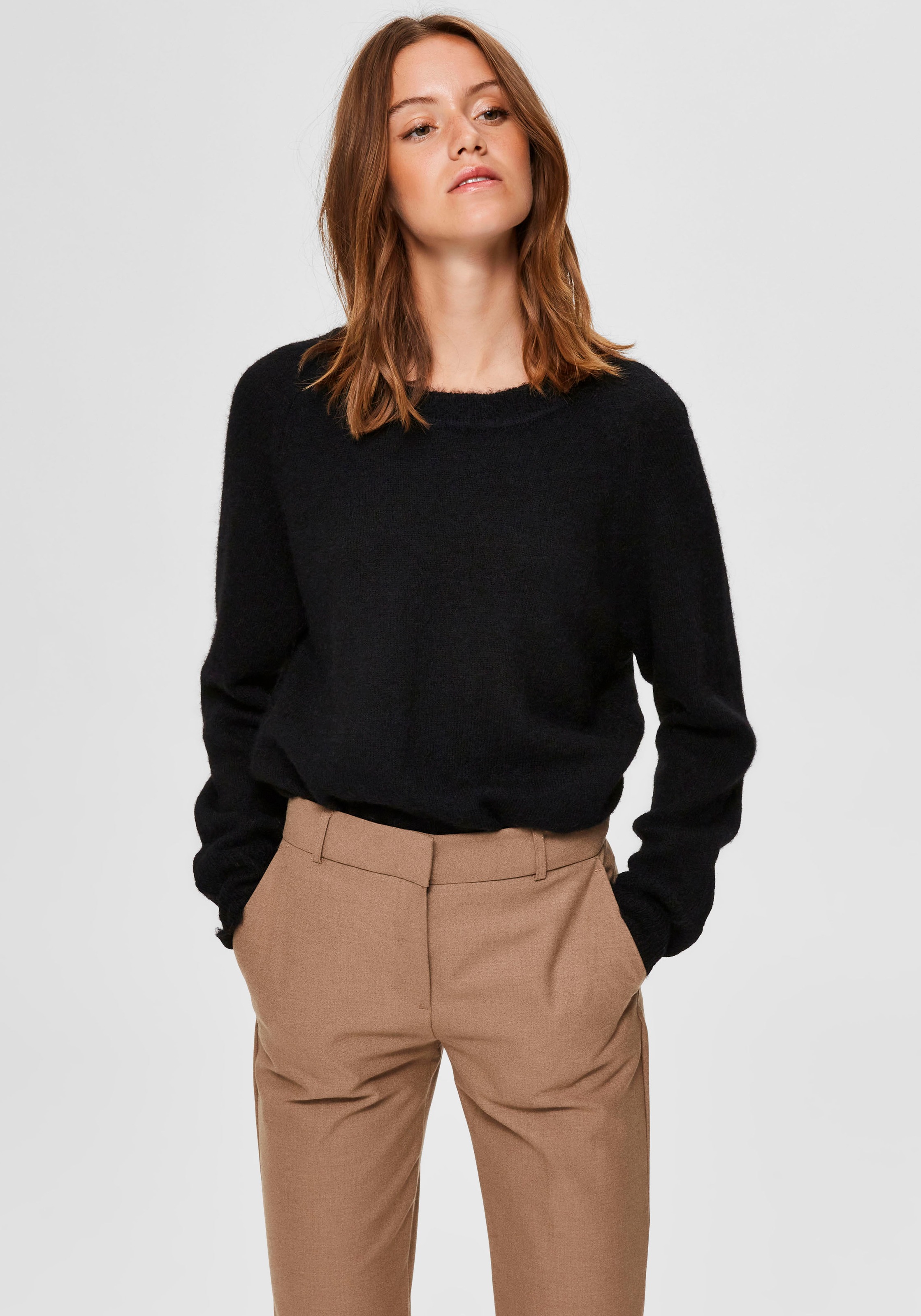 Image of SELECTED FEMME Rundhalspullover »SLFLULU«, aus kuscheligem Wollmix bei Ackermann Versand Schweiz