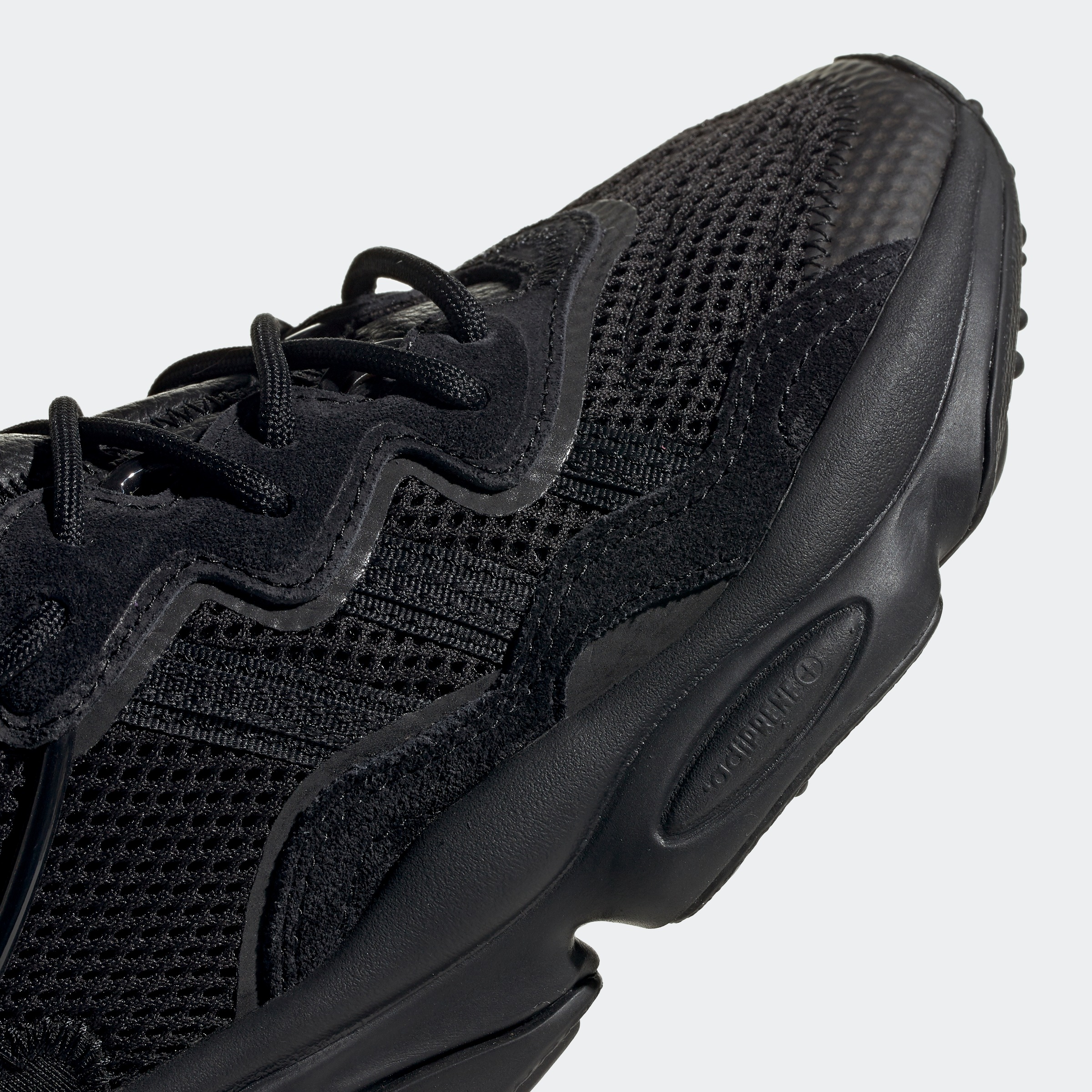 adidas Originals Sneaker »OZWEEGO«