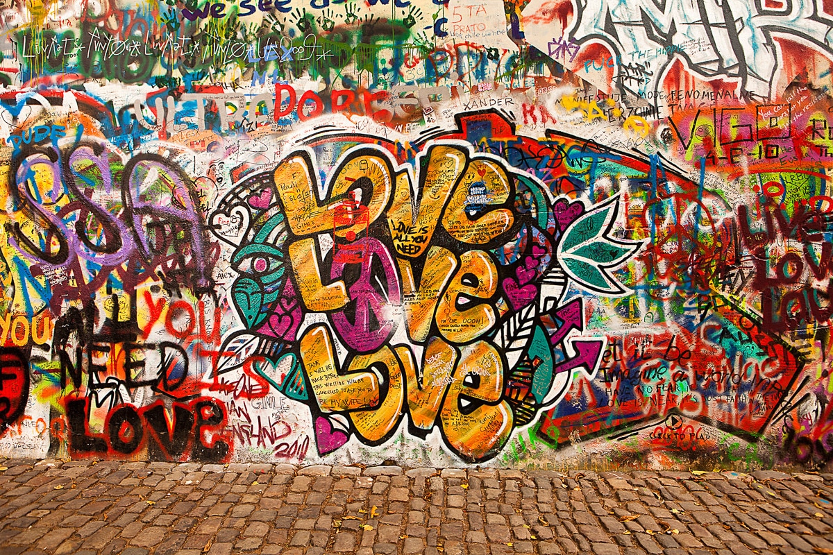 Image of Papermoon Fototapete "Love Graffiti Wand"