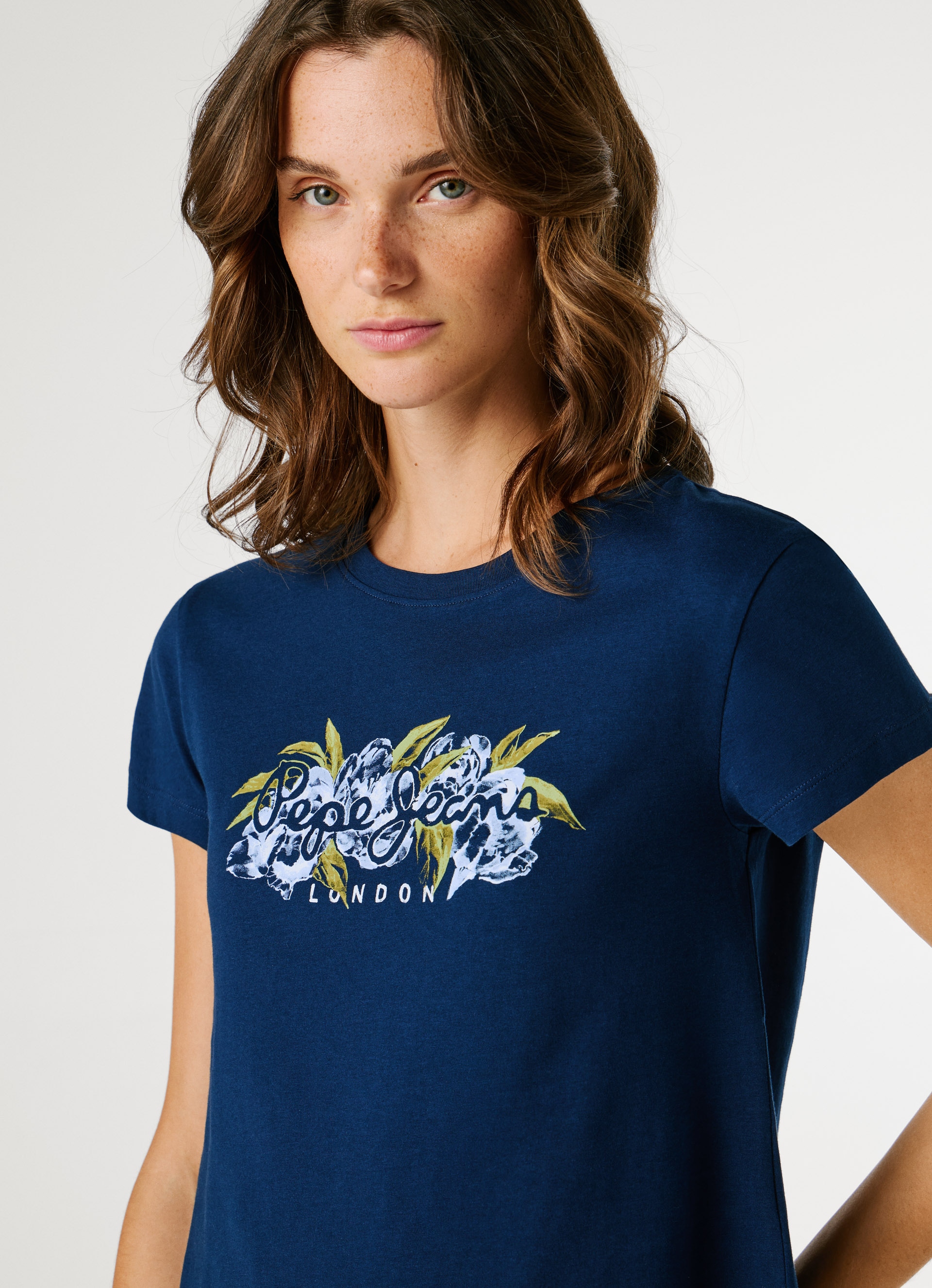 Pepe Jeans T-Shirt »MAHINA« mit floralem Print