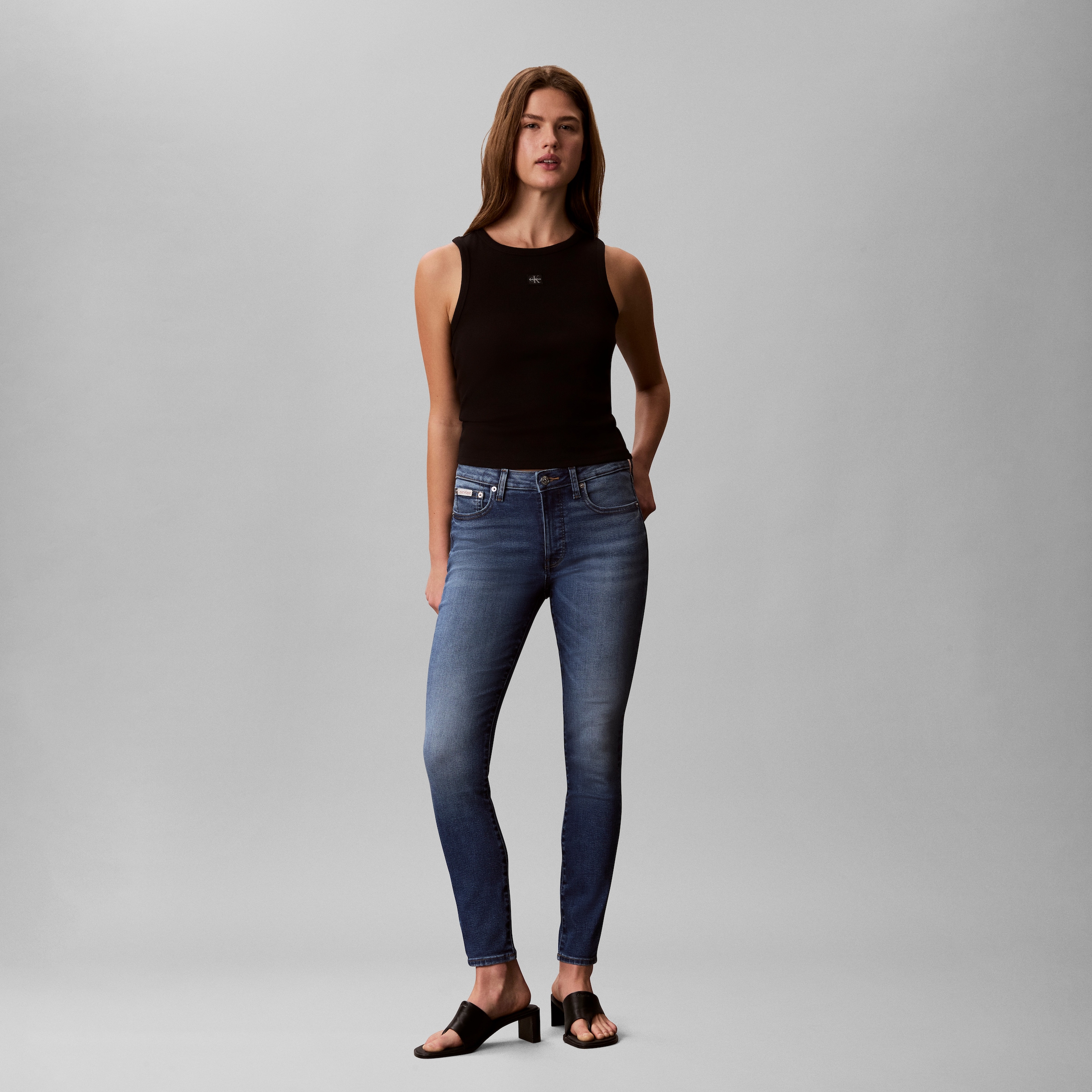 Calvin Klein Skinny-fit-Jeans »MID RISE SKINNY INDIGO STATION« Skinny fit mit Taschen