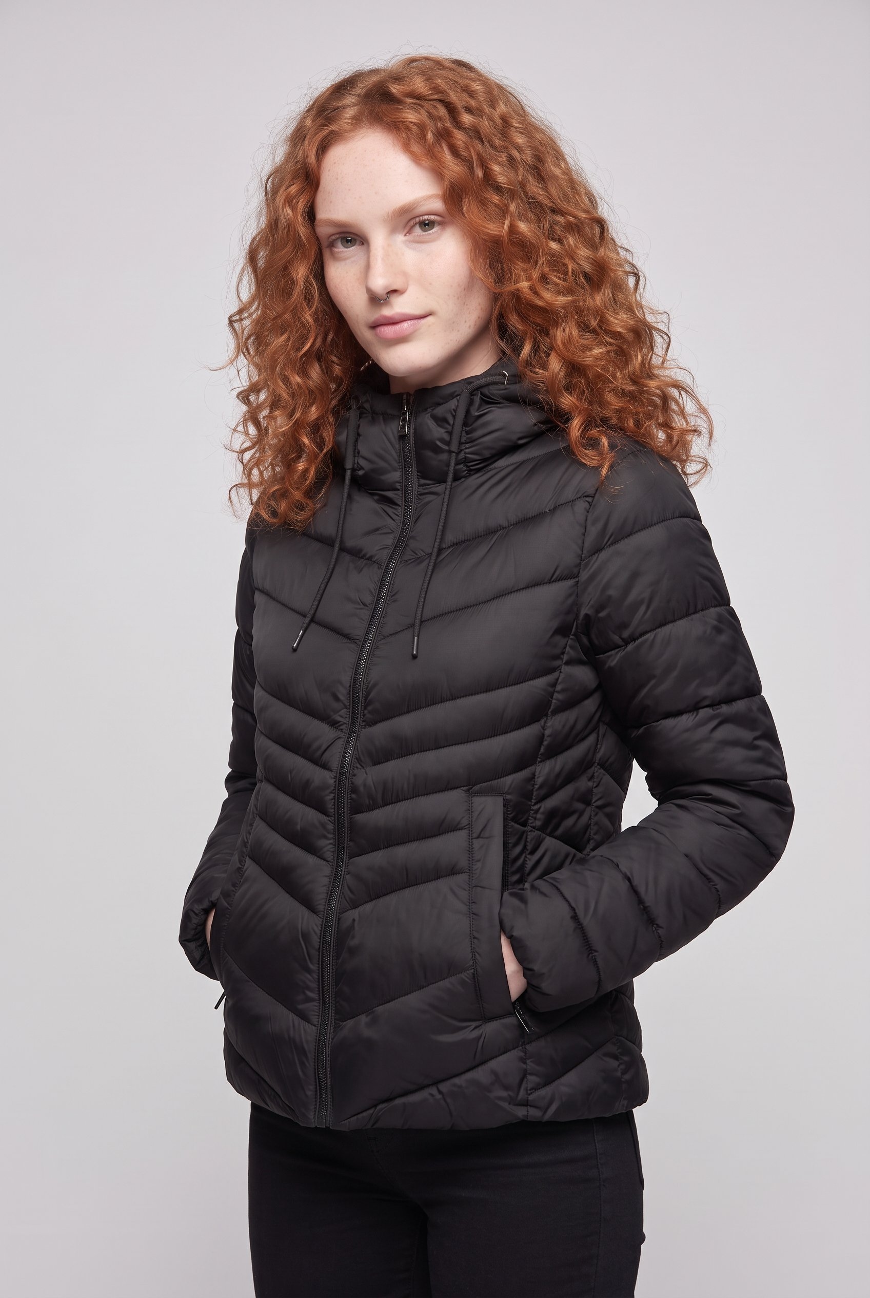 ONLY Veste matelassée »ONLMIMI HOOD JACKET CC OTW« avec capuche fibre synthétique