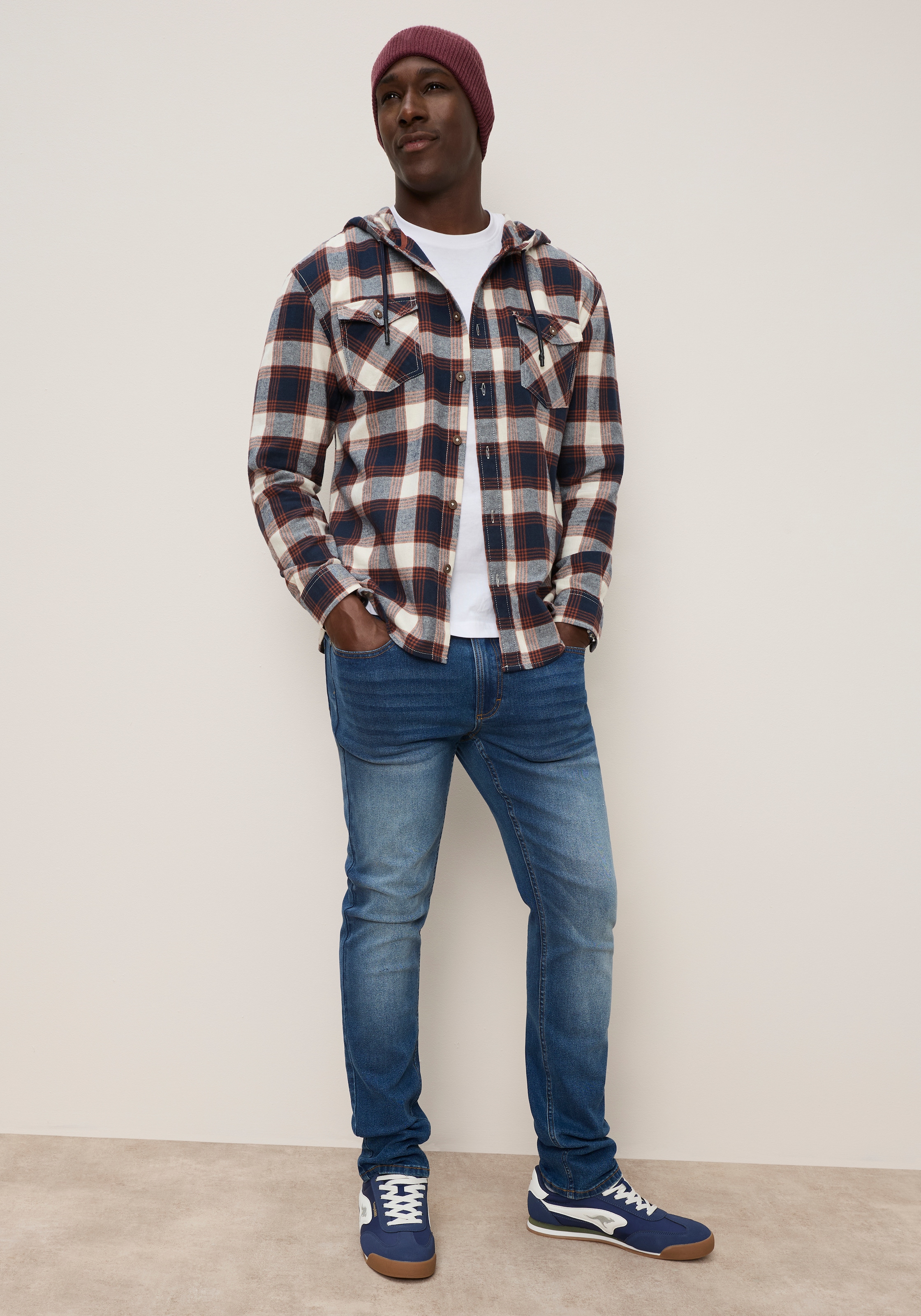 KangaROOS Chemise à capuche avec coupe confortable, en flanelle, à carreaux