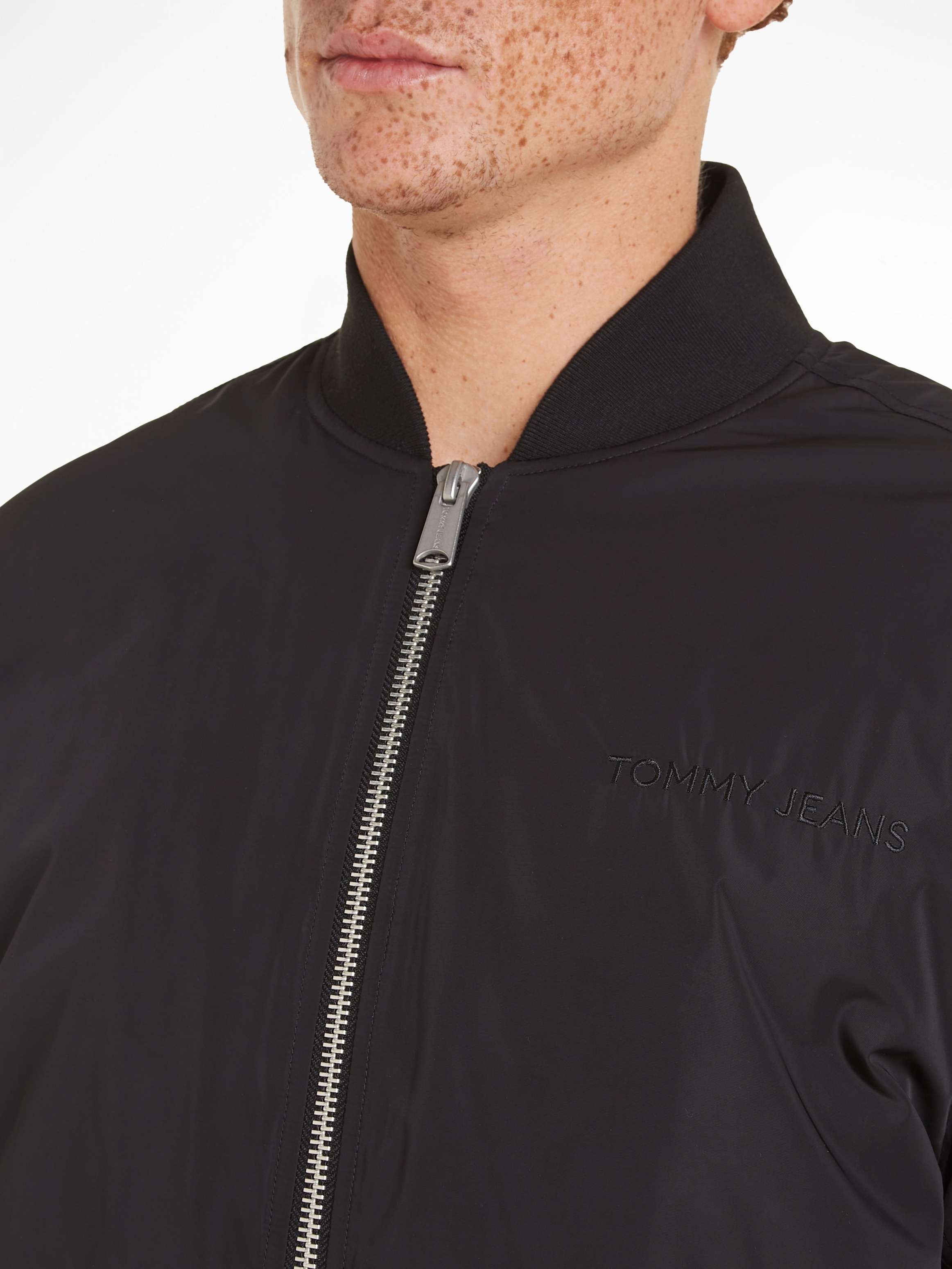 Tommy Jeans Bomberjacke »TJM CLASSICS BOMBER JACKET EXT«, mit Tommy Jeans Logoschriftzug