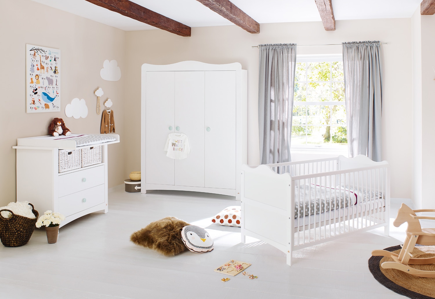 Babyzimmer-Komplettset »Florentina«, (Set, 3 St., Kinderbett, Schrank, Wickelkommode),...