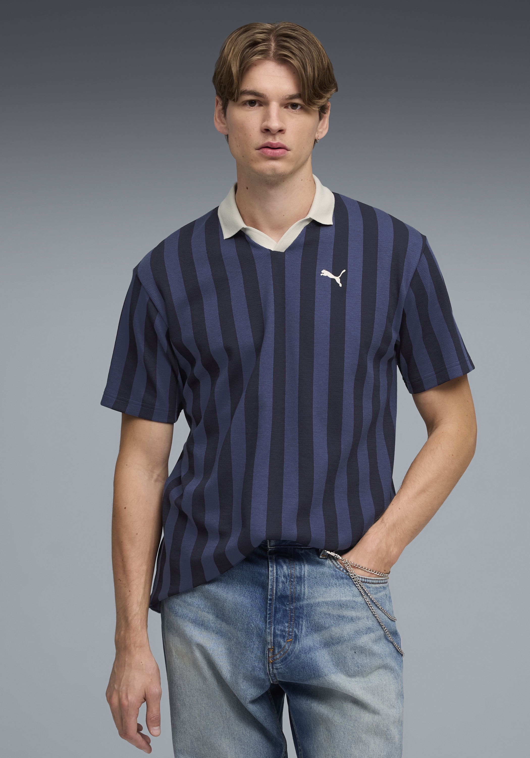 PUMA T-shirt »CLASS RELAXED PINNACLE POLO« Kurzarm-Design, Rundhalsausschnitt, für aktive Erwachsene