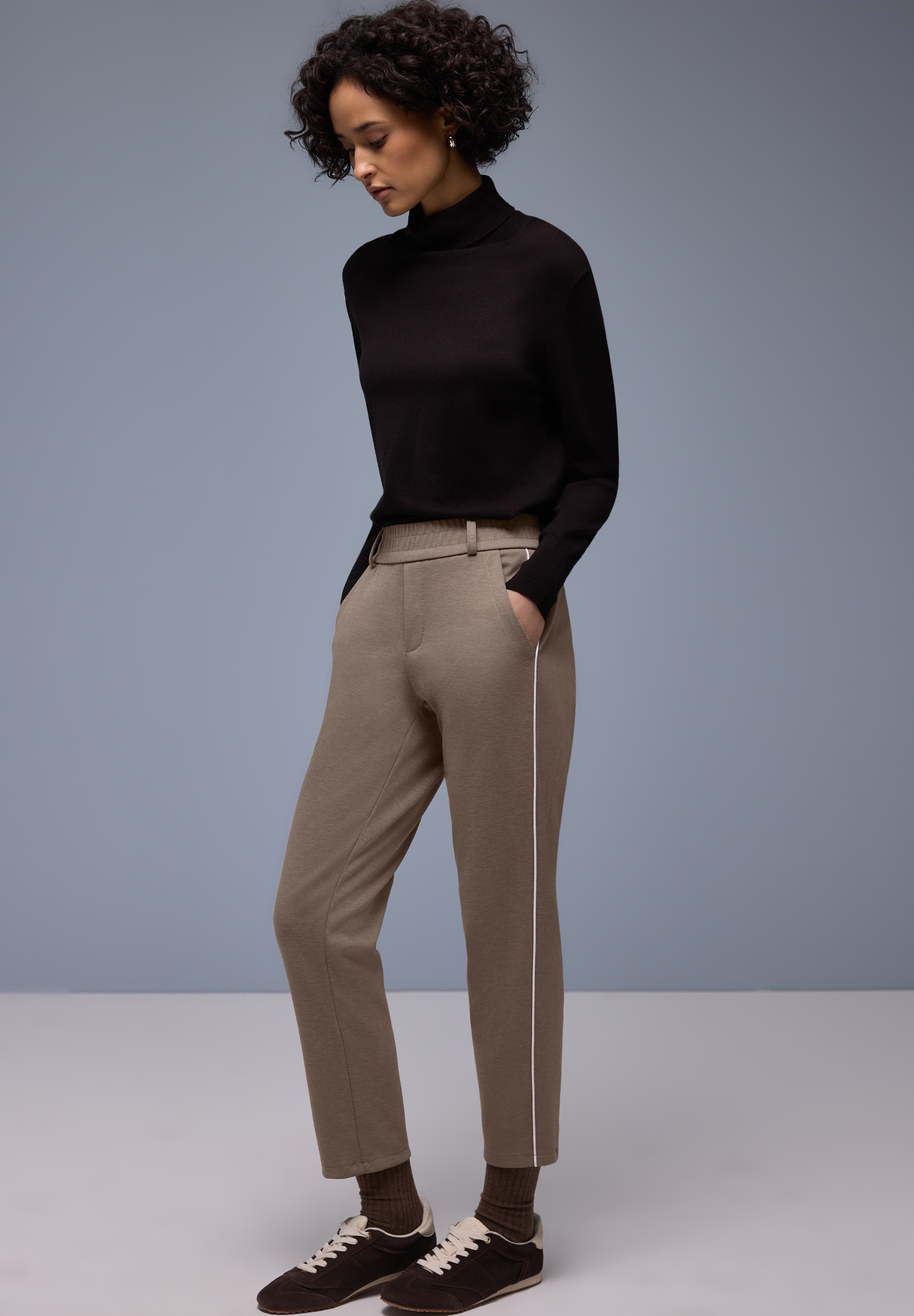 STREET ONE Pantalon en tissu »Style Bonny Piqué«  mit Tape-Detail