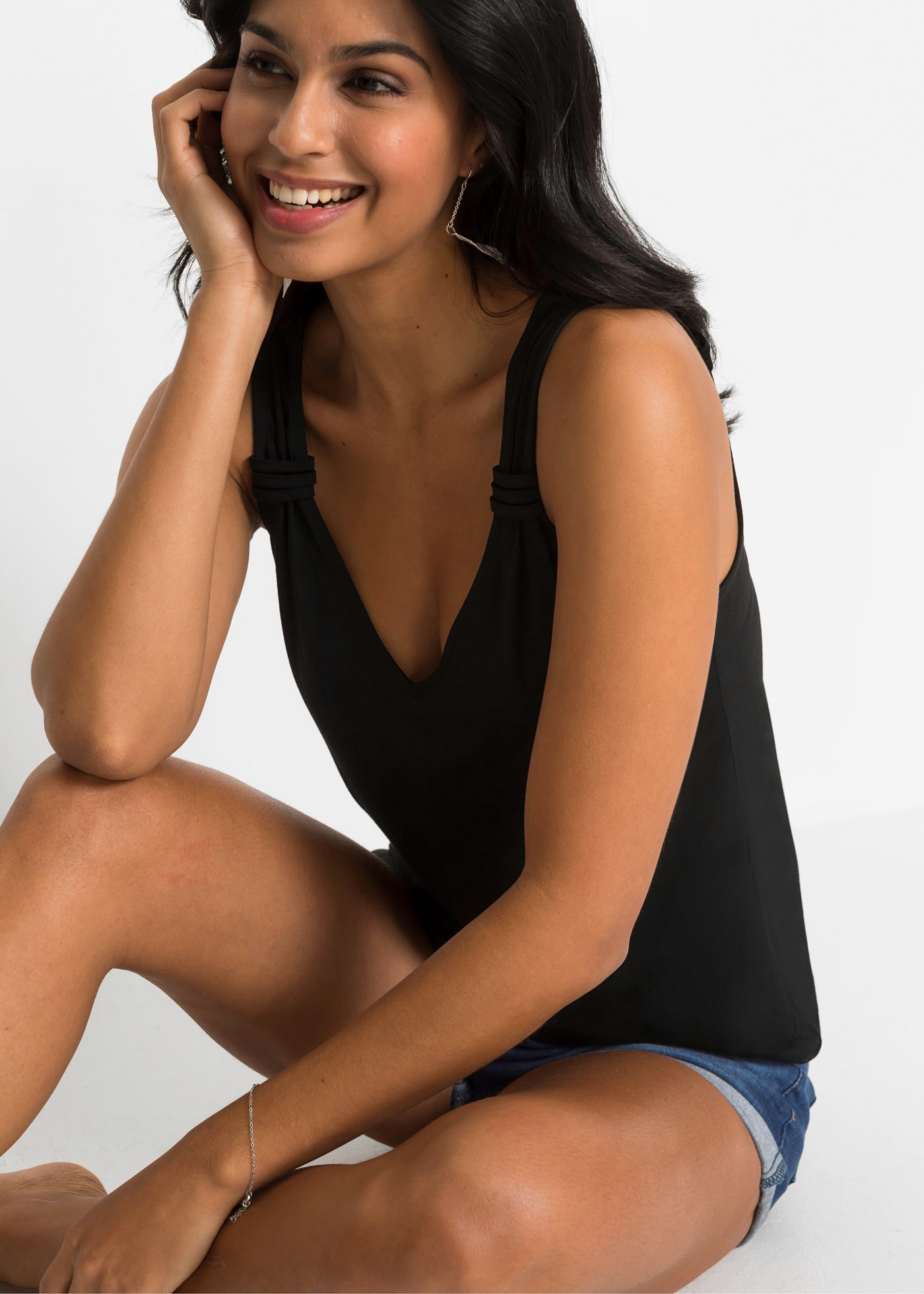 bonprix Shirttop eng anliegende Passform, ärmellos, ohne Kragen