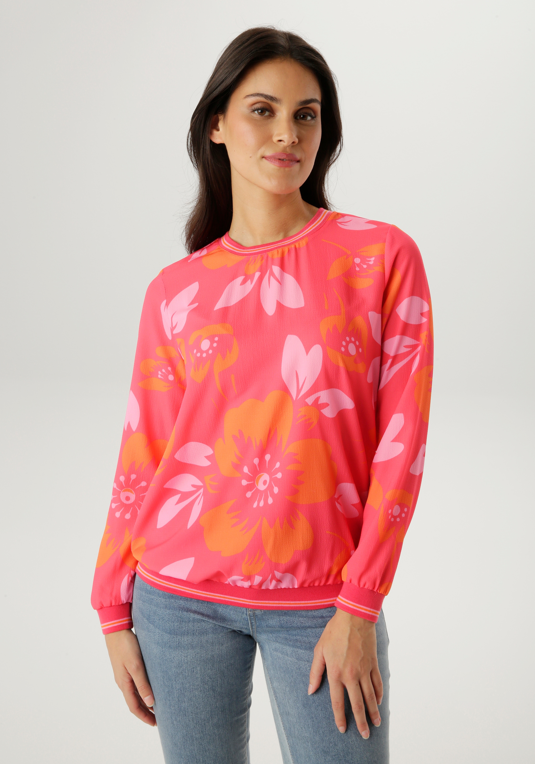 Image of Aniston SELECTED Shirtbluse mit gestreiften Bündchen und floralem Druck - NEUE KOLLEKTION