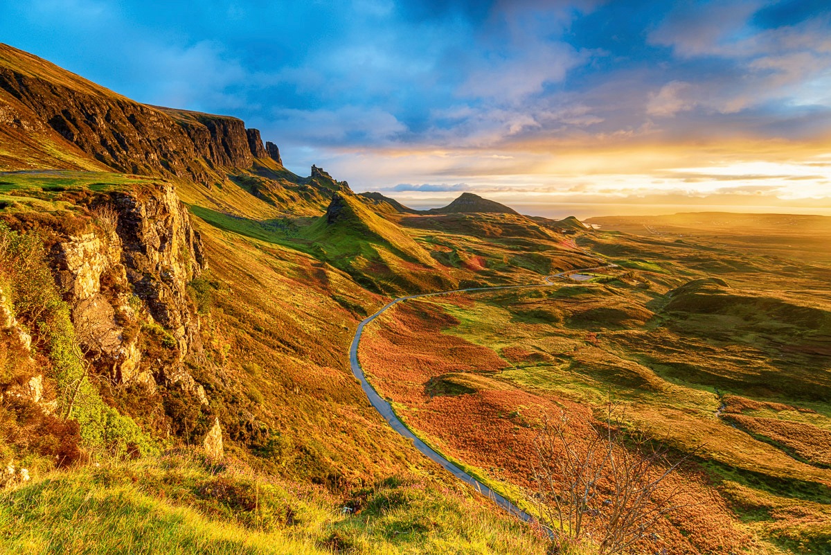 Image of Papermoon Fototapete »Landschaft mit Fluss«, Vliestapete, hochwertiger Digitaldruck, inklusive Kleister bei Ackermann Versand Schweiz