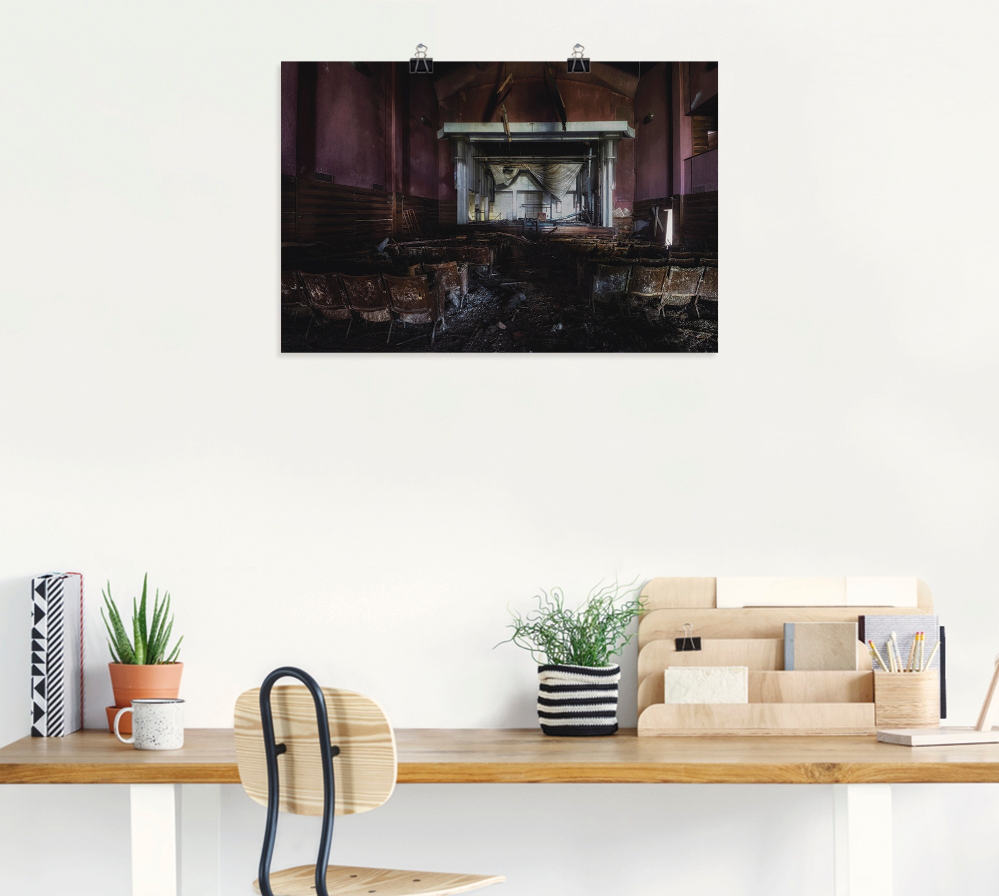 Artland Wandbild »Lost Place - Kino - verlassene Orte«, Gebäude, (1 St.), als Alubild, Outdoorbild, Leinwandbild, Poster in verschied. Grössen