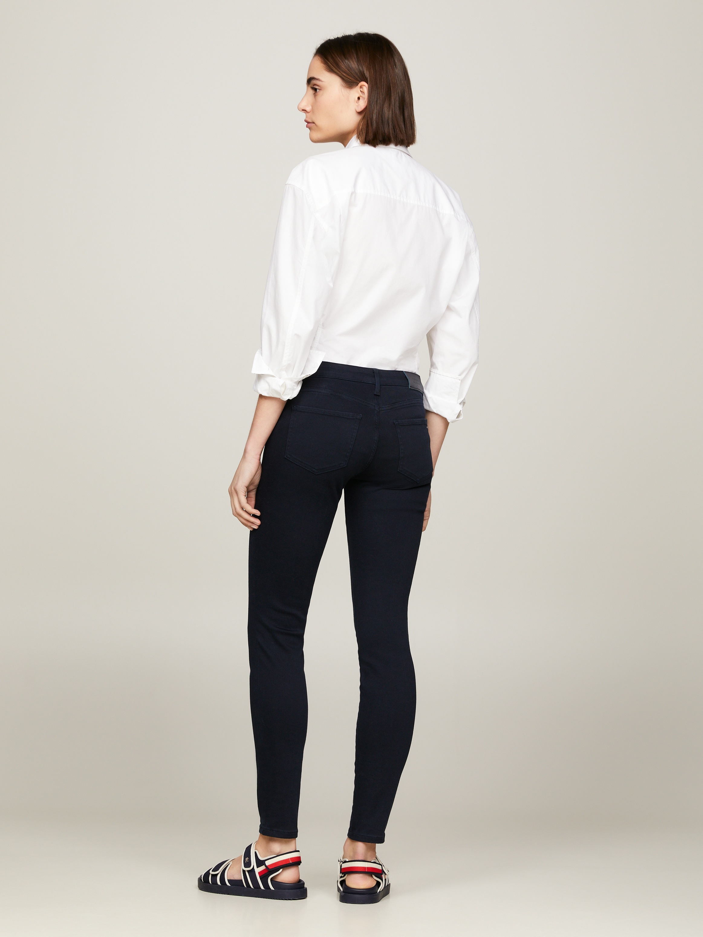 Tommy Hilfiger Skinny-fit-Jeans »TH FLEX COMO SKINNY RW GYA«, (TH FLEX COMO SKINNY RW), mit Tommy Hilfiger Logo-Badge