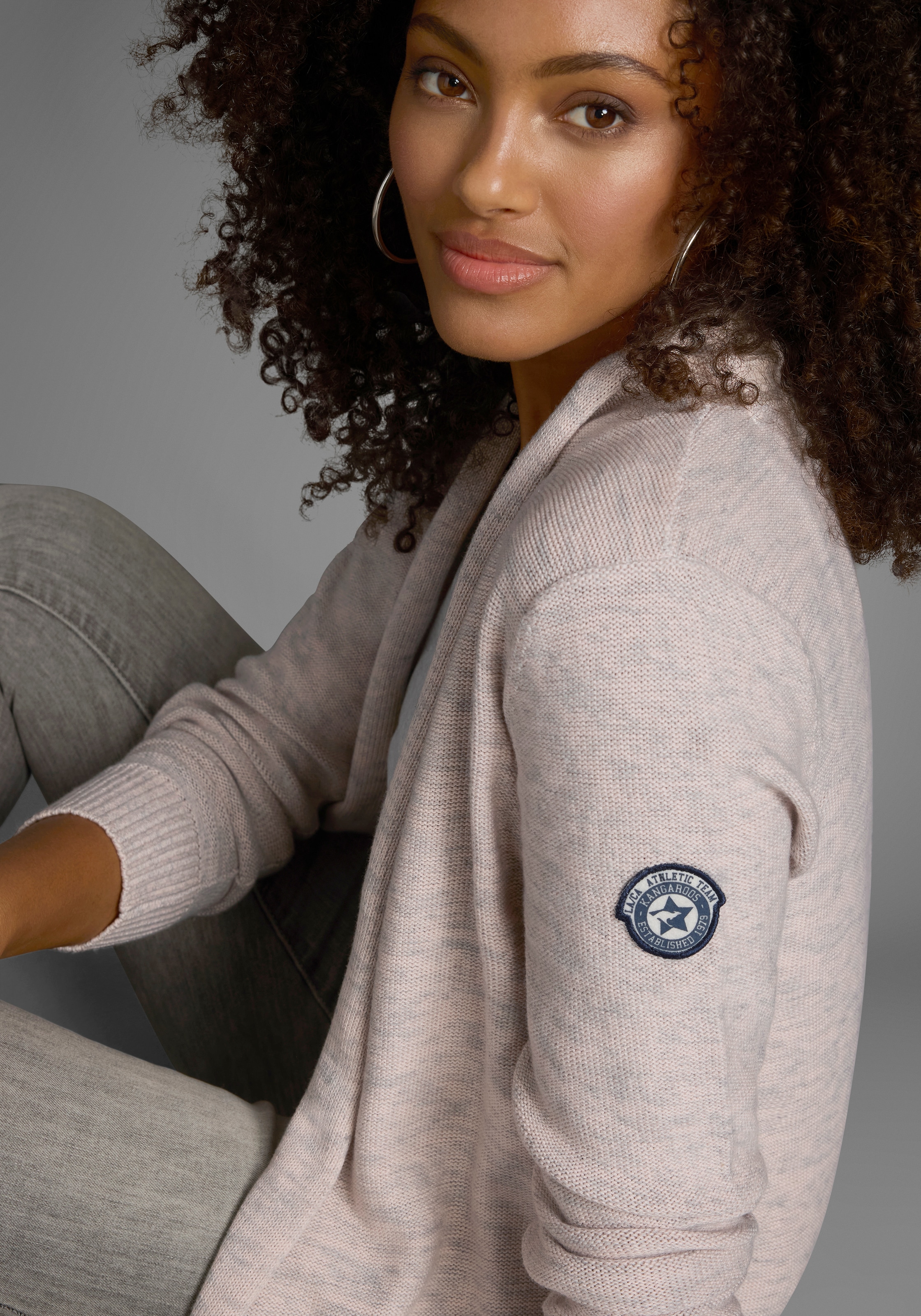 KangaROOS Strickjacke , in melierter Optik