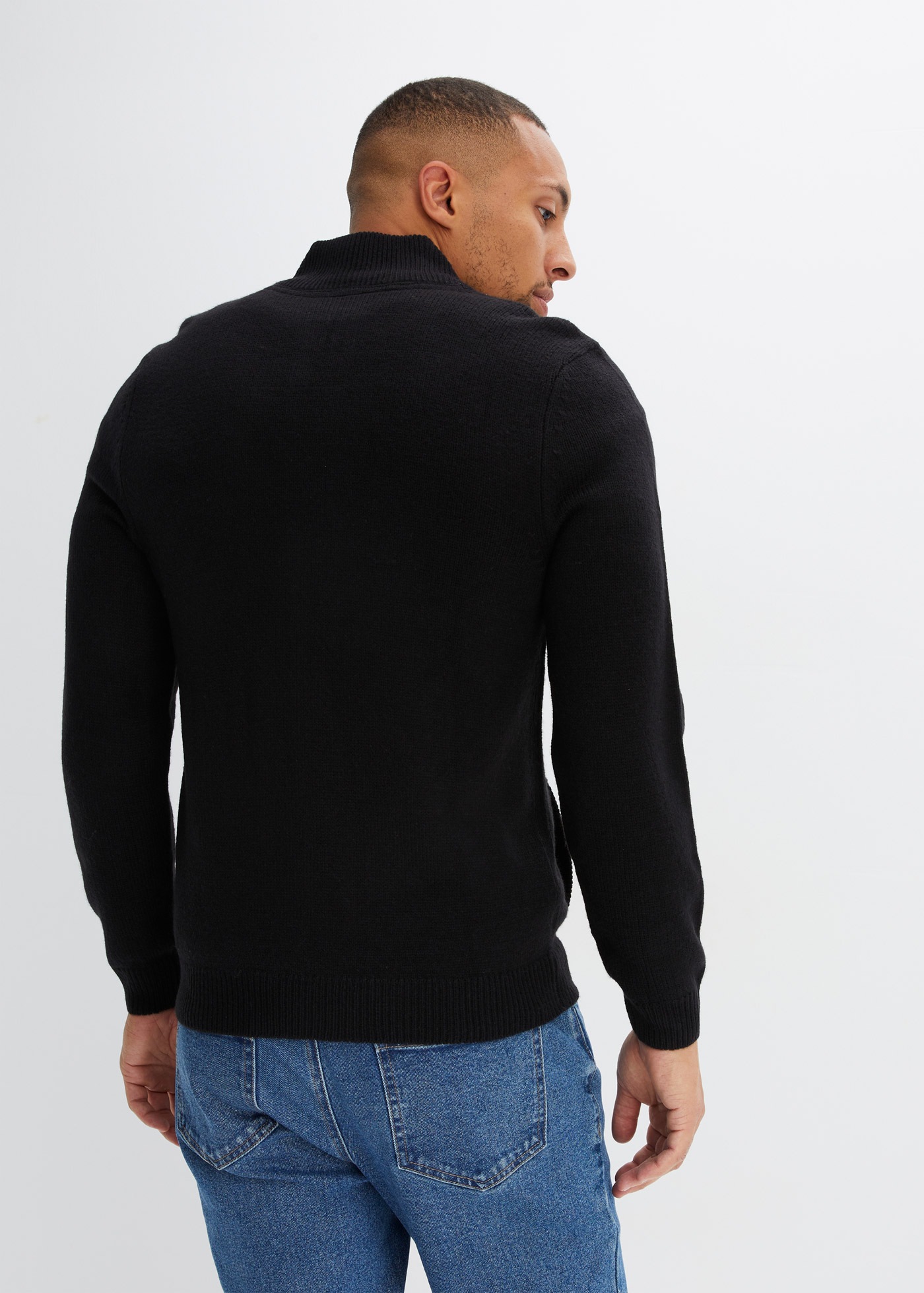 bonprix Veste en tricot »Feinstrickjacke« avec col montant, Regular Fit, en polyacrylique, avec fermeture éclair