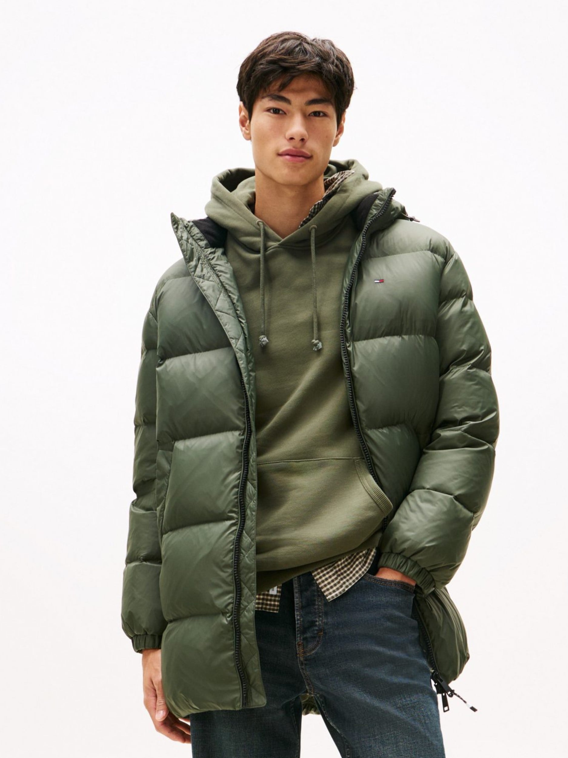 Image of Tommy Jeans Steppjacke "TJM ESSENTIAL DOWN PARKA" mit Kapuze Daunenjacke, Übergangsjacke mit Kapuze