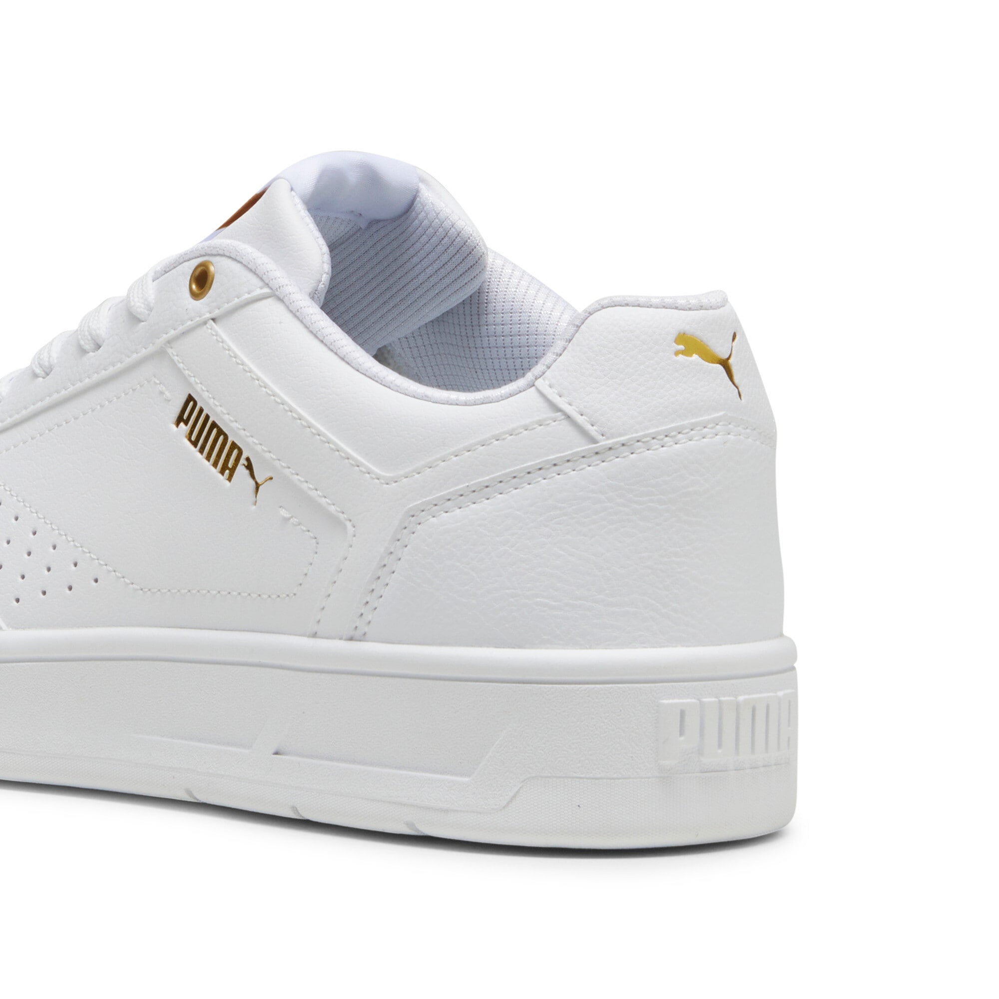 PUMA Sneaker »COURT CLASSIC«