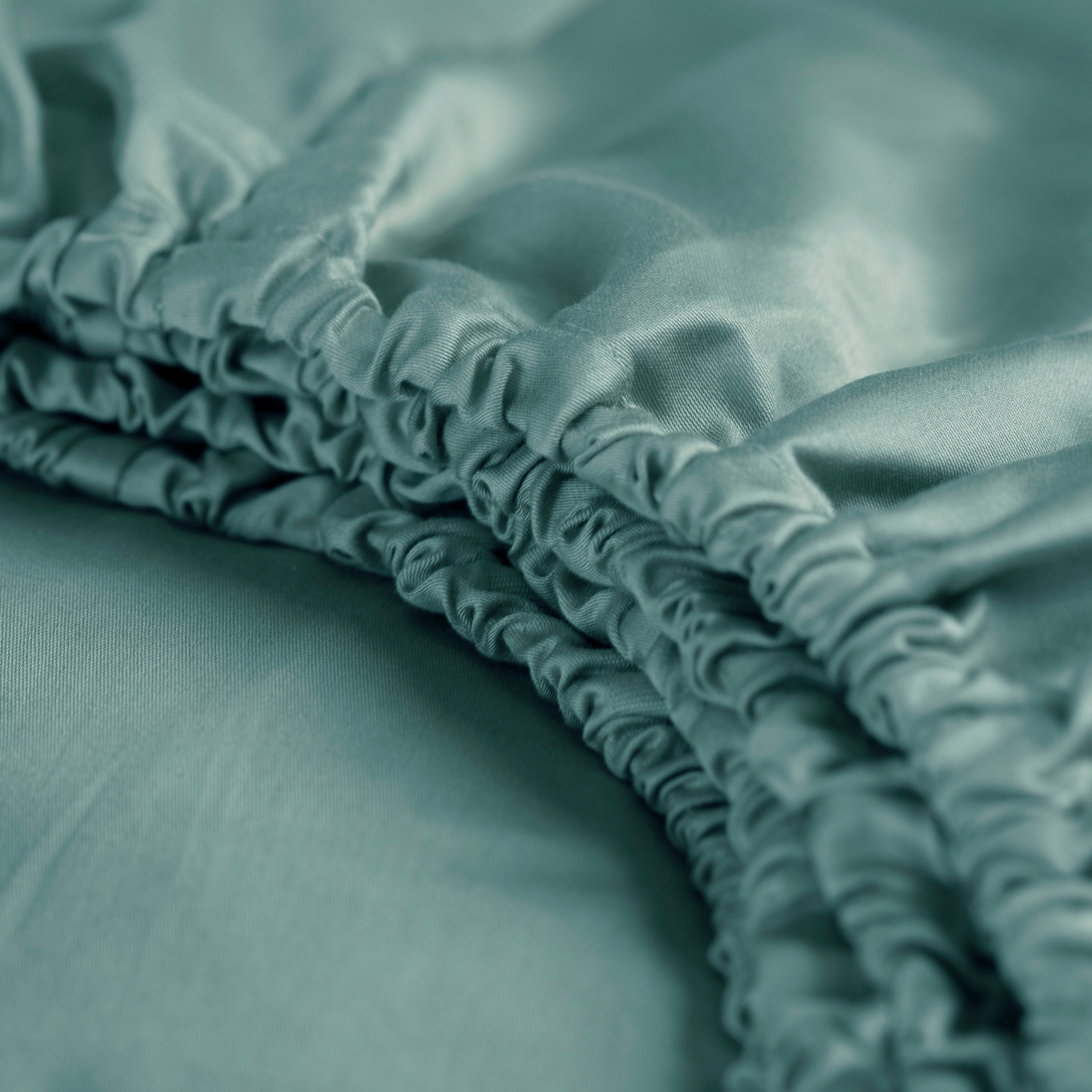 Cinderella Spannbettlaken »Satin Split Sundays« für Topper bis 15 cm Höhe