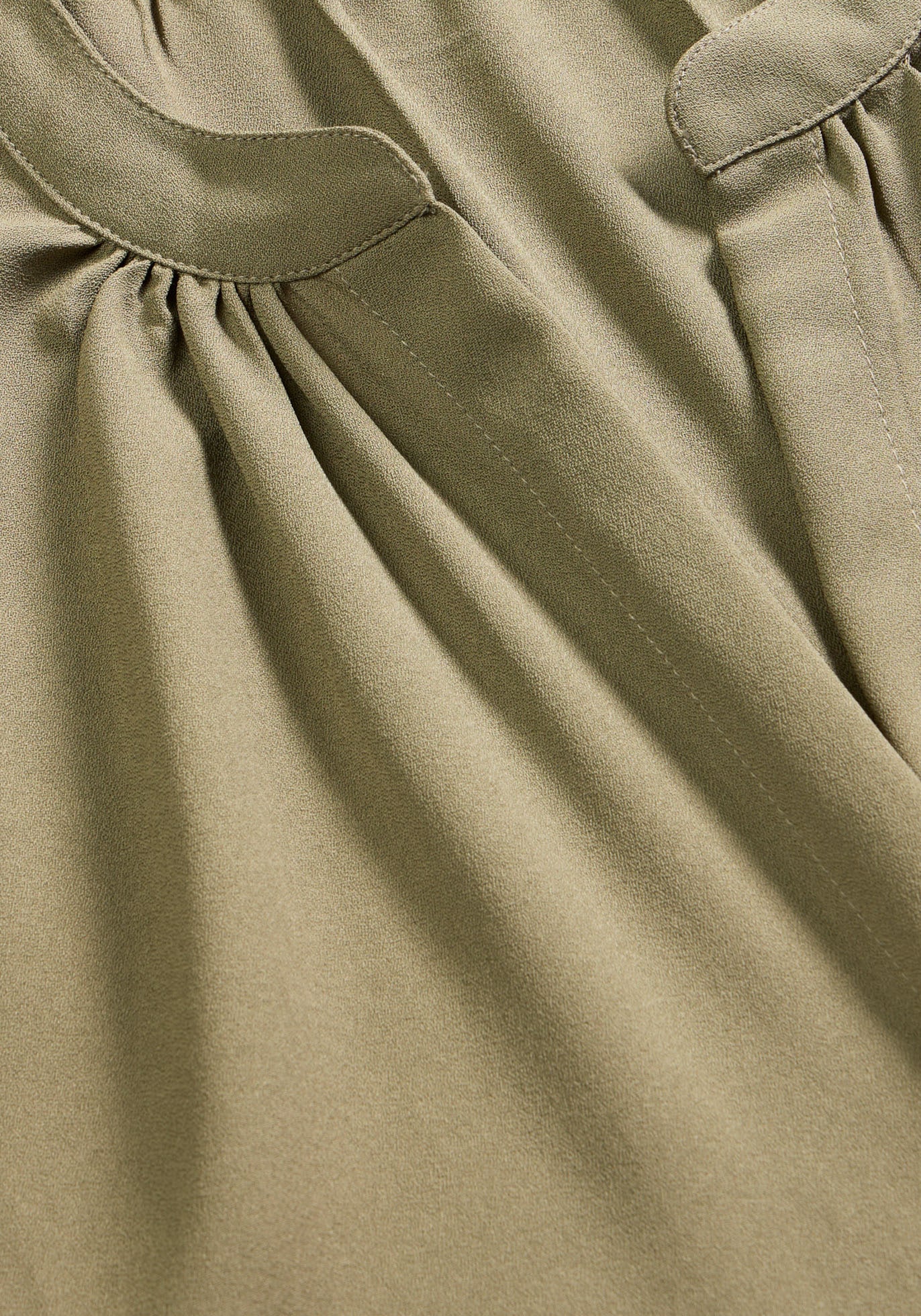bonprix Kurzarmbluse Oversize Passform, mit V-Ausschnitt, mit Umlegekragen
