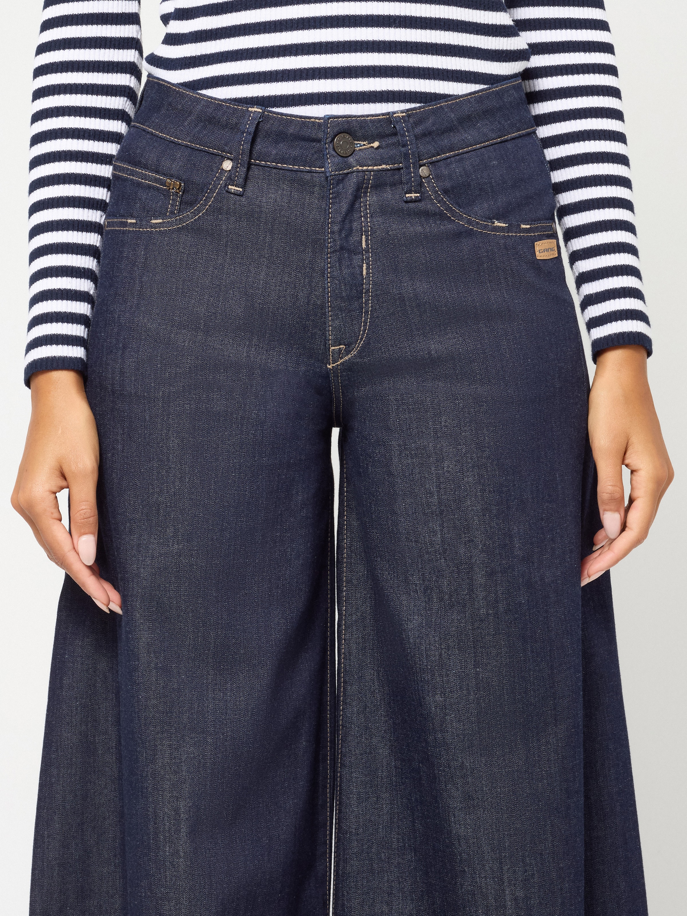 GANG Jeans large »94CARLOTTA PALAZZO« avec un coin inséré pour plus d'ampleur