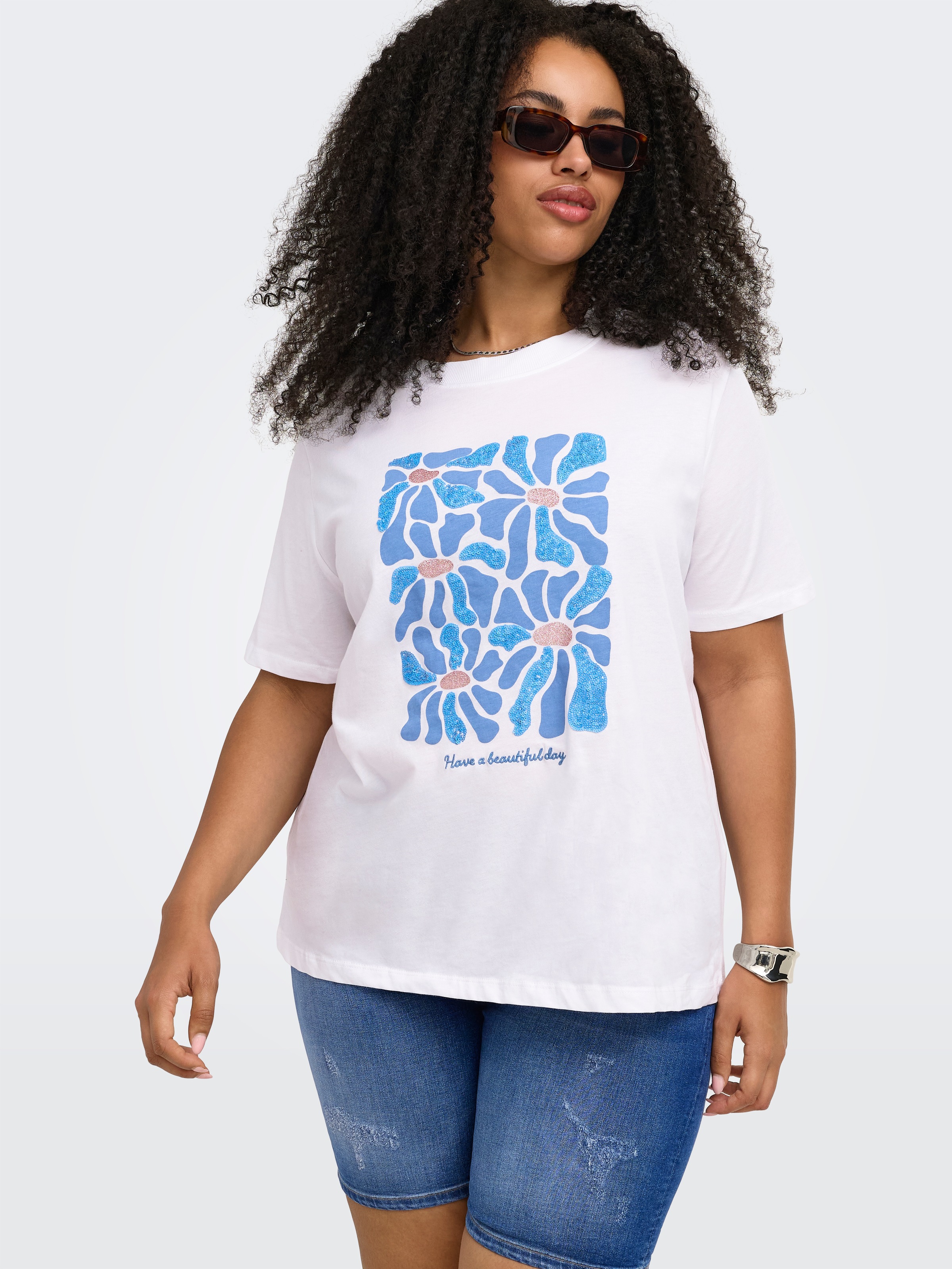 ONLY CARMAKOMA Rundhalsshirt »CARALBERTE LIFE S/S BOXY TEE JRS«