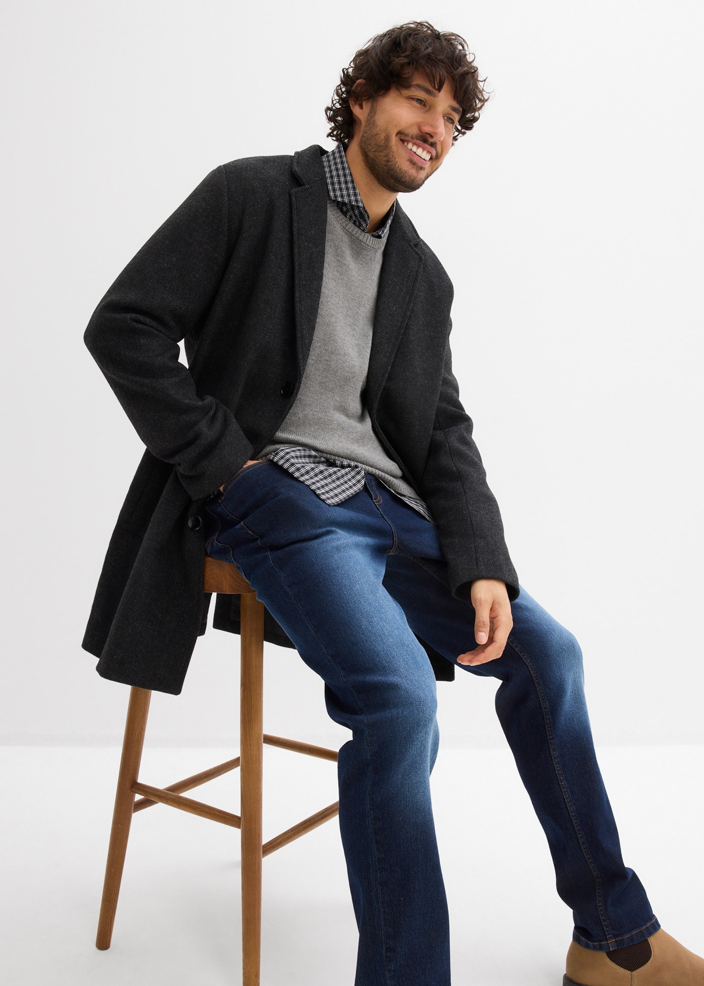 bonprix Jeans coupe régulière Packung, 2 Regular Fit, gerader Schnitt, im 2er-Pack