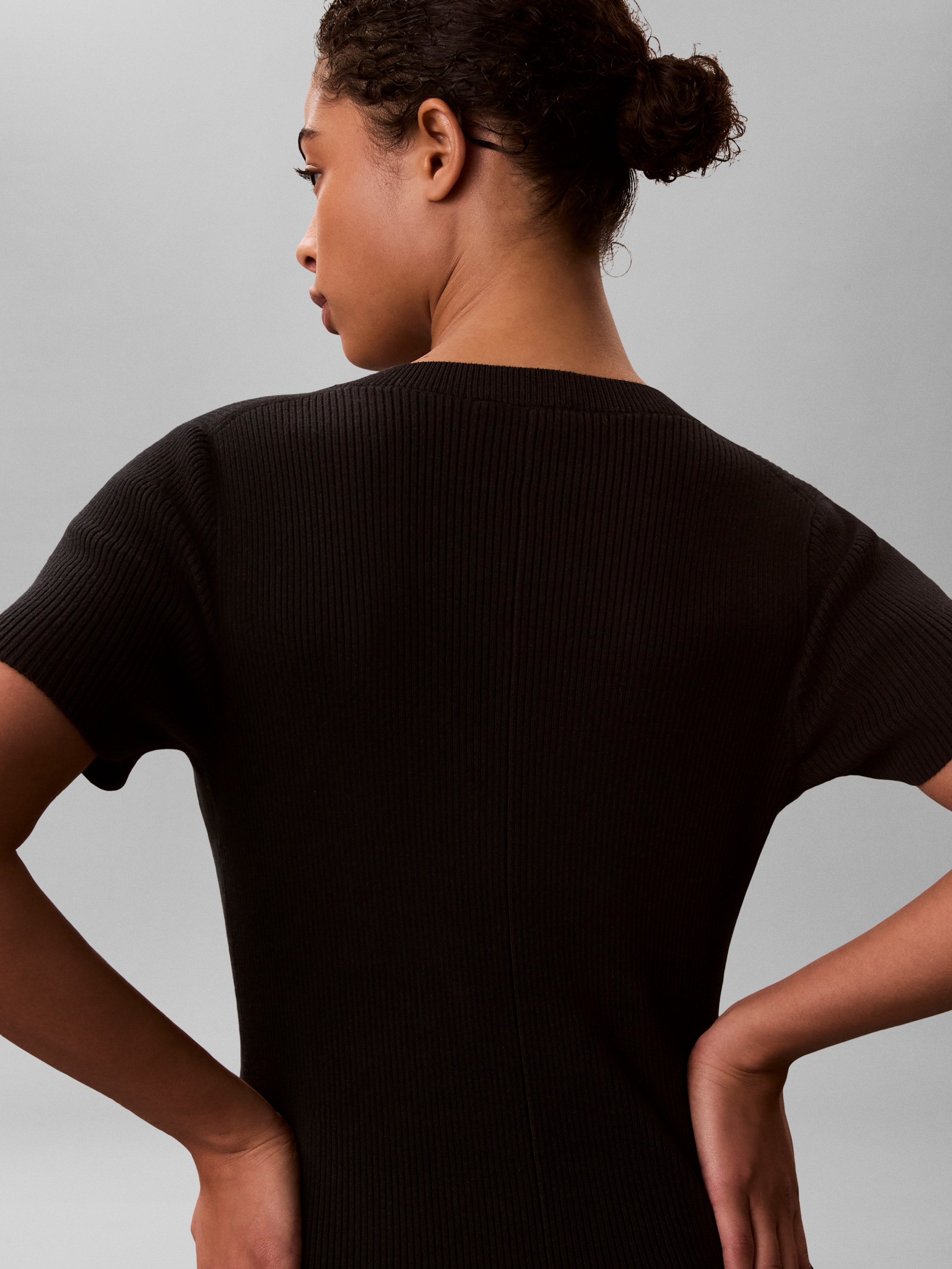 Calvin Klein Jeans Mini-robe Sans poche Coupe ajustée avec col rond