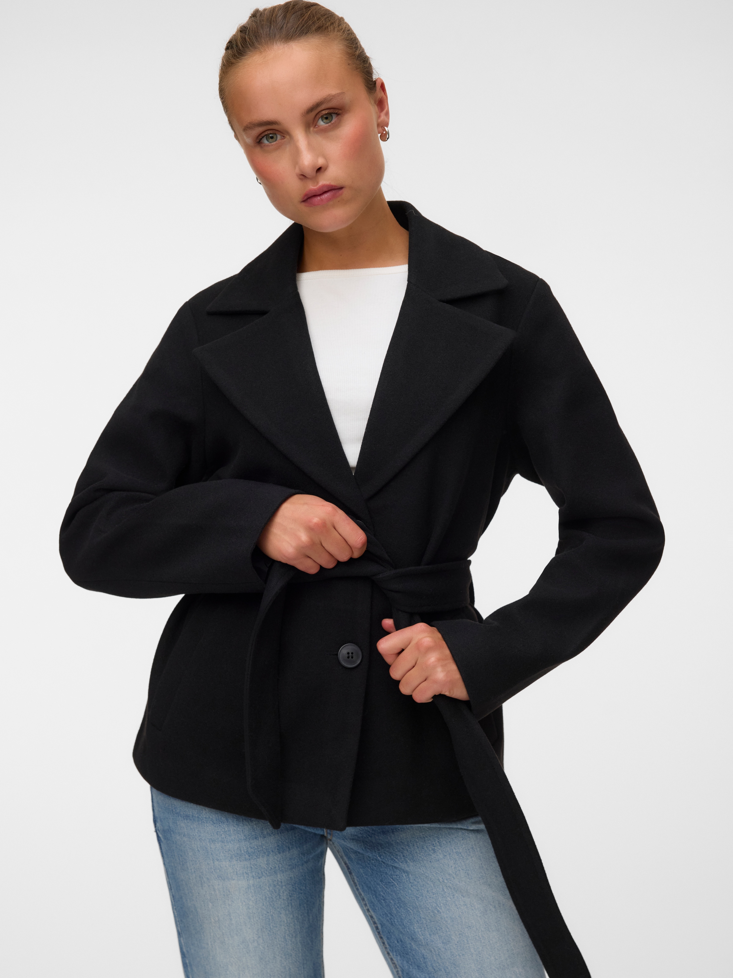 Image of Vero Moda Kurzjacke "VMFORTUNEMAJA JACKET NOOS" Kunstfaser